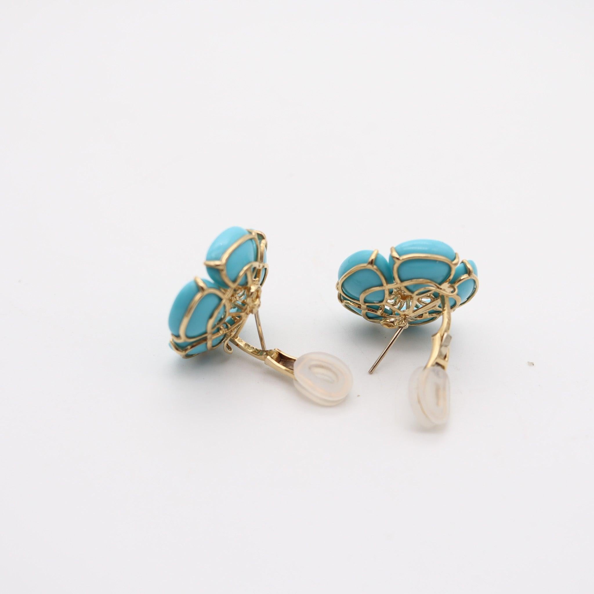 MODERNIST Flower Clips-On Earrings In 18Kt Yellow Gold, Turquoises & Diamonds In Excellent Condition In Miami, FL