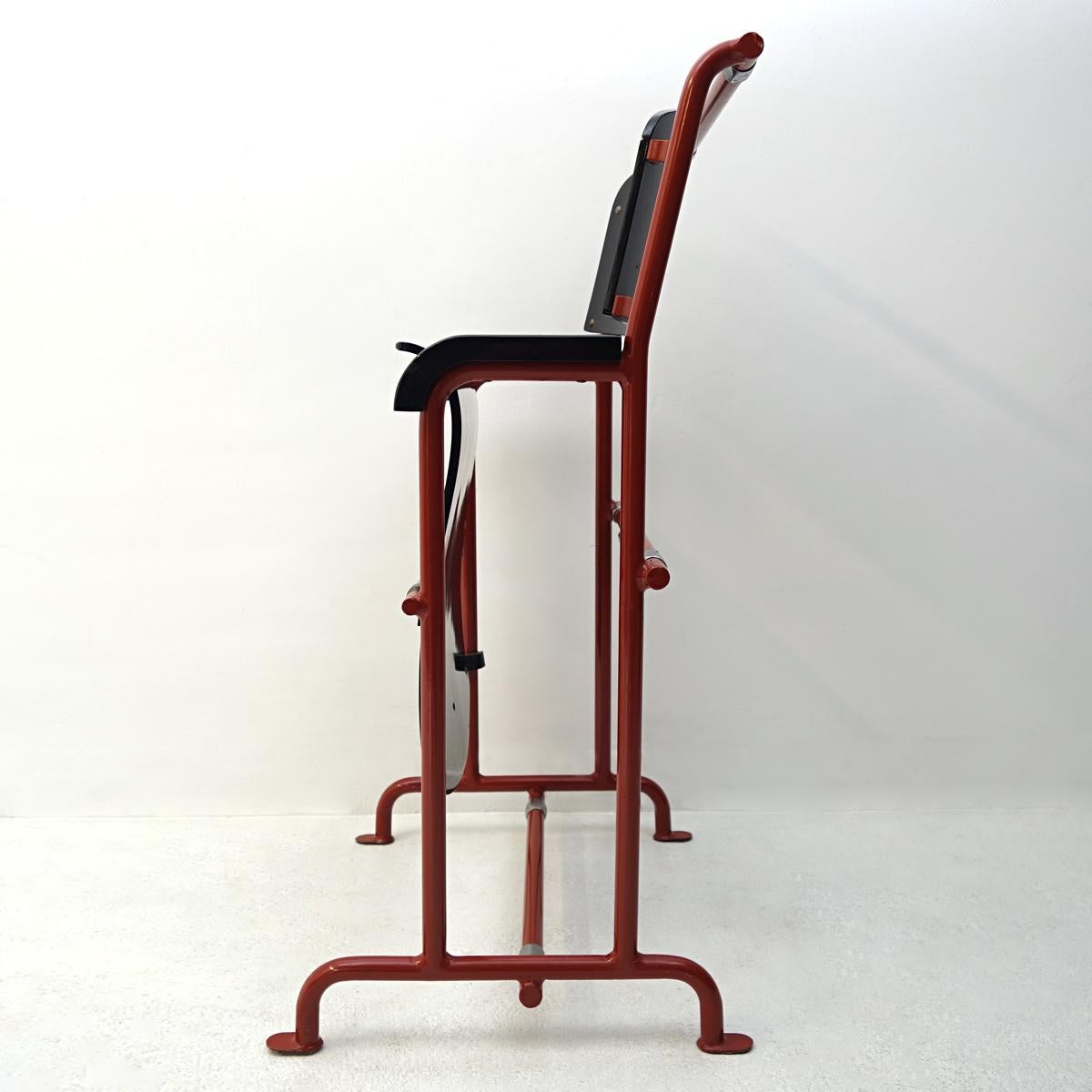 Modernist Folding Chair by Gerrit Rietveld for Hopmi in Red Metal and Black Wood 2