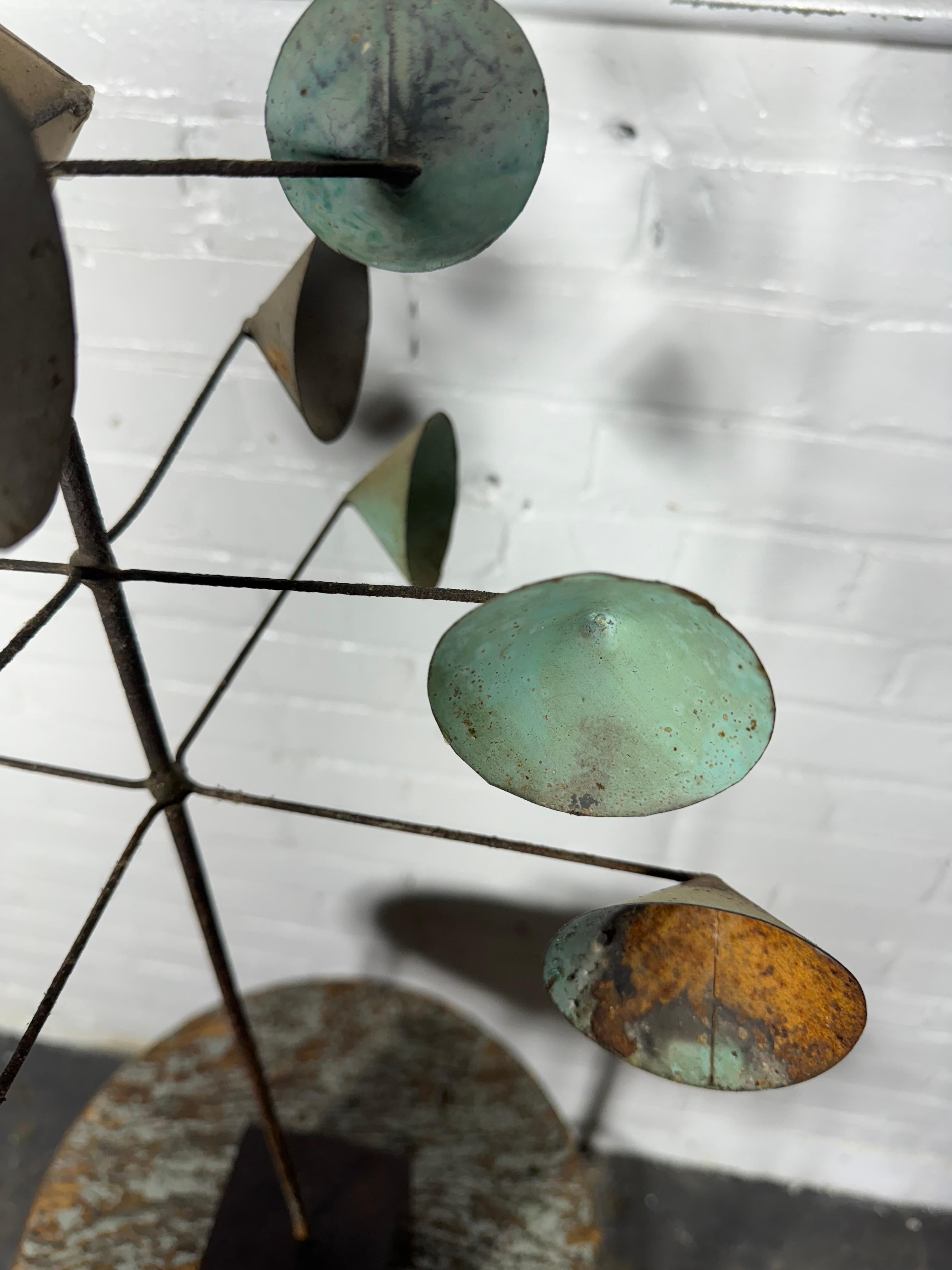Artisanat Girouette sculpturale moderniste de style George Nelson/ Calder en vente