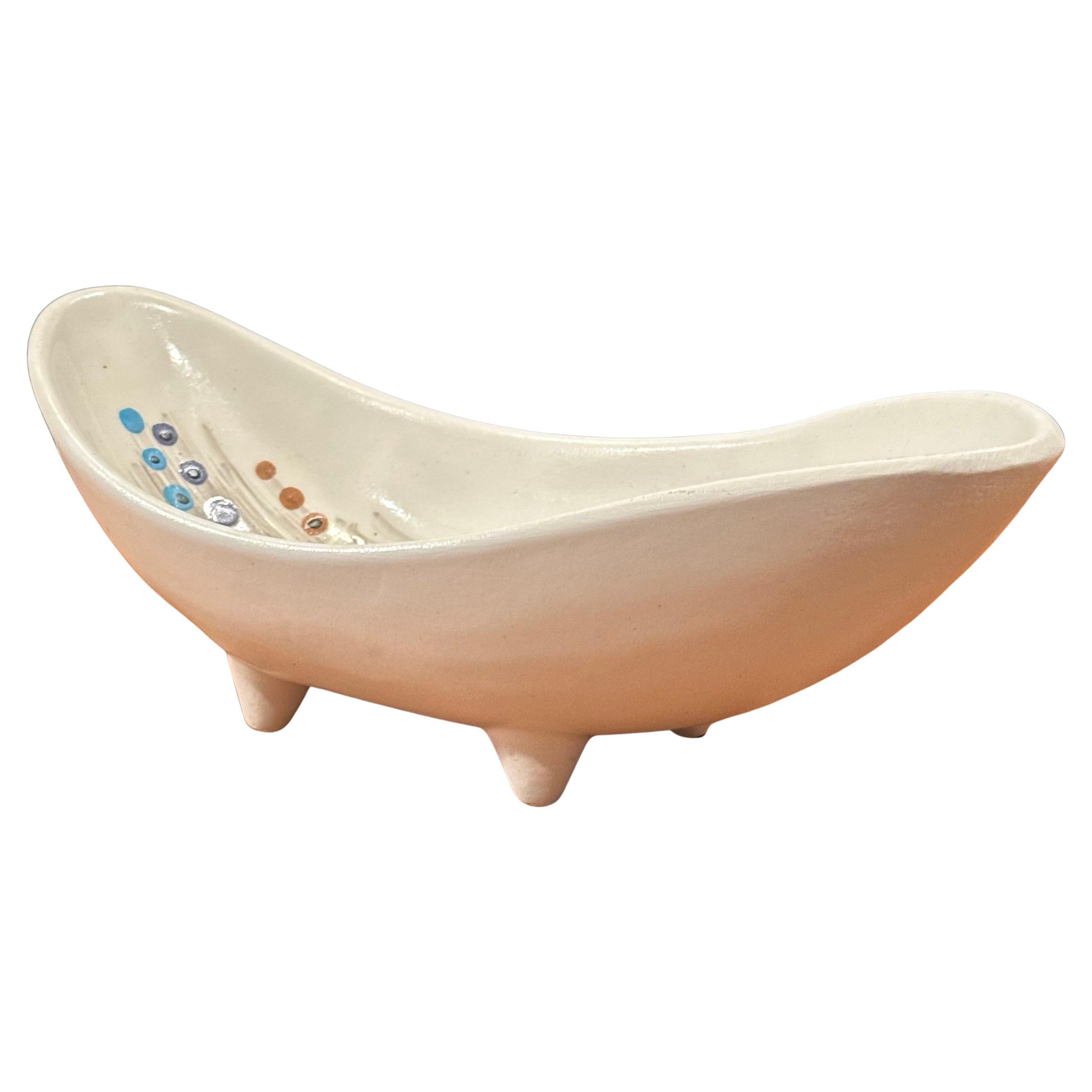 Mid-Century moderno Ciotola con piede in ceramica modernista / Catch All di Richard Saar in vendita