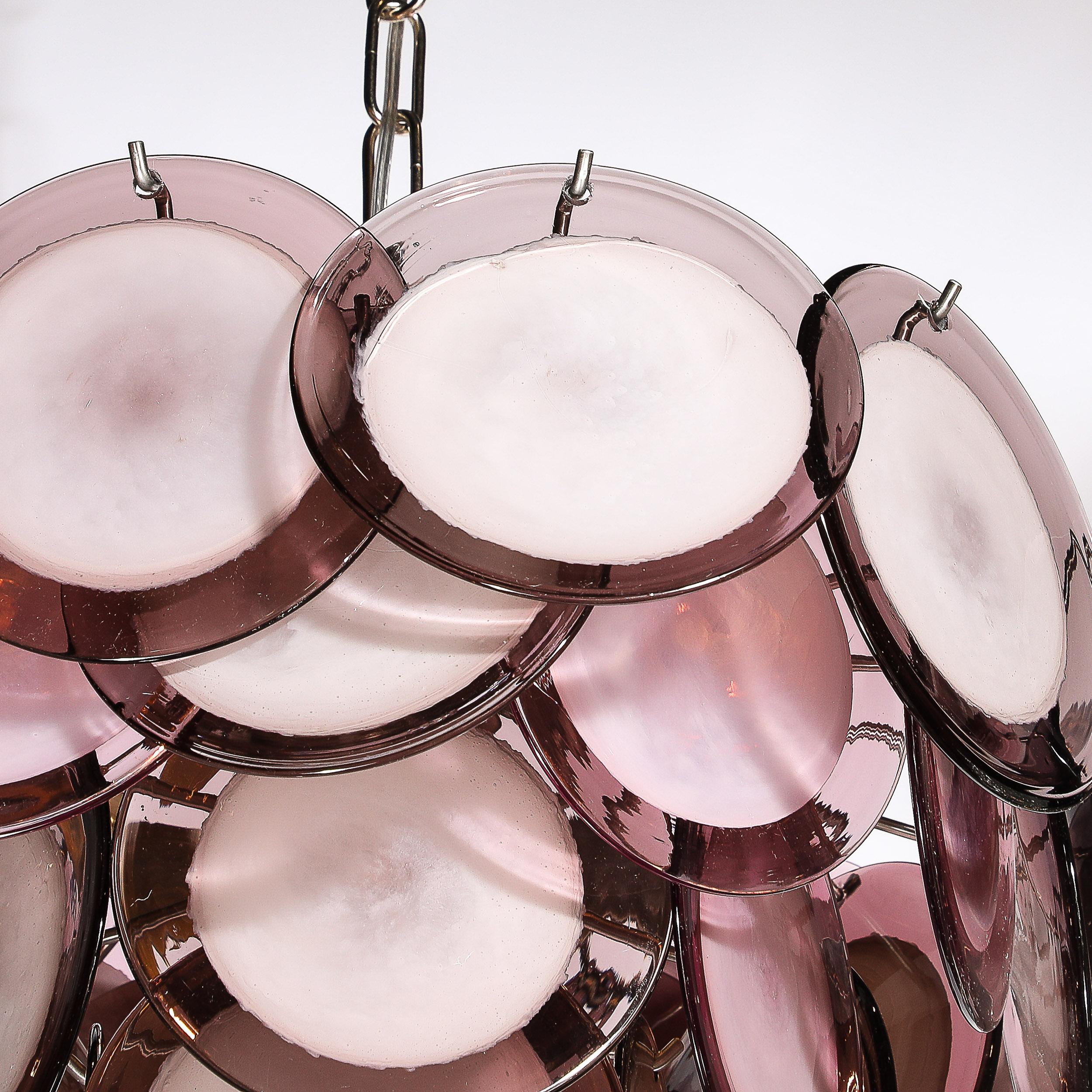 Vetro di Murano Lampadario a disco di Murano soffiato a mano modernista a quattro livelli in ametista in vendita