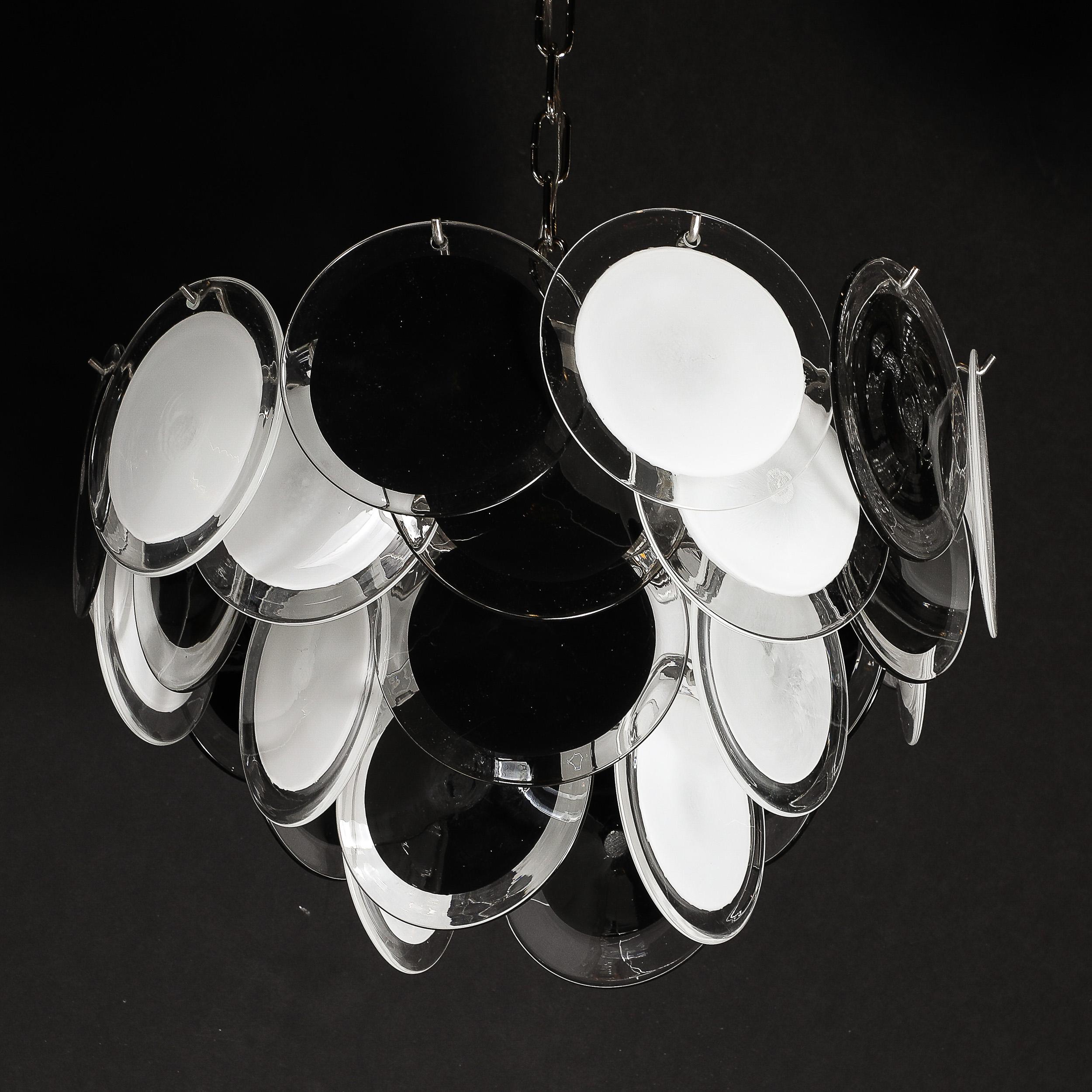 Lampadario modernista a disco di Murano soffiato a mano a quattro livelli in bianco e nero in vendita 6