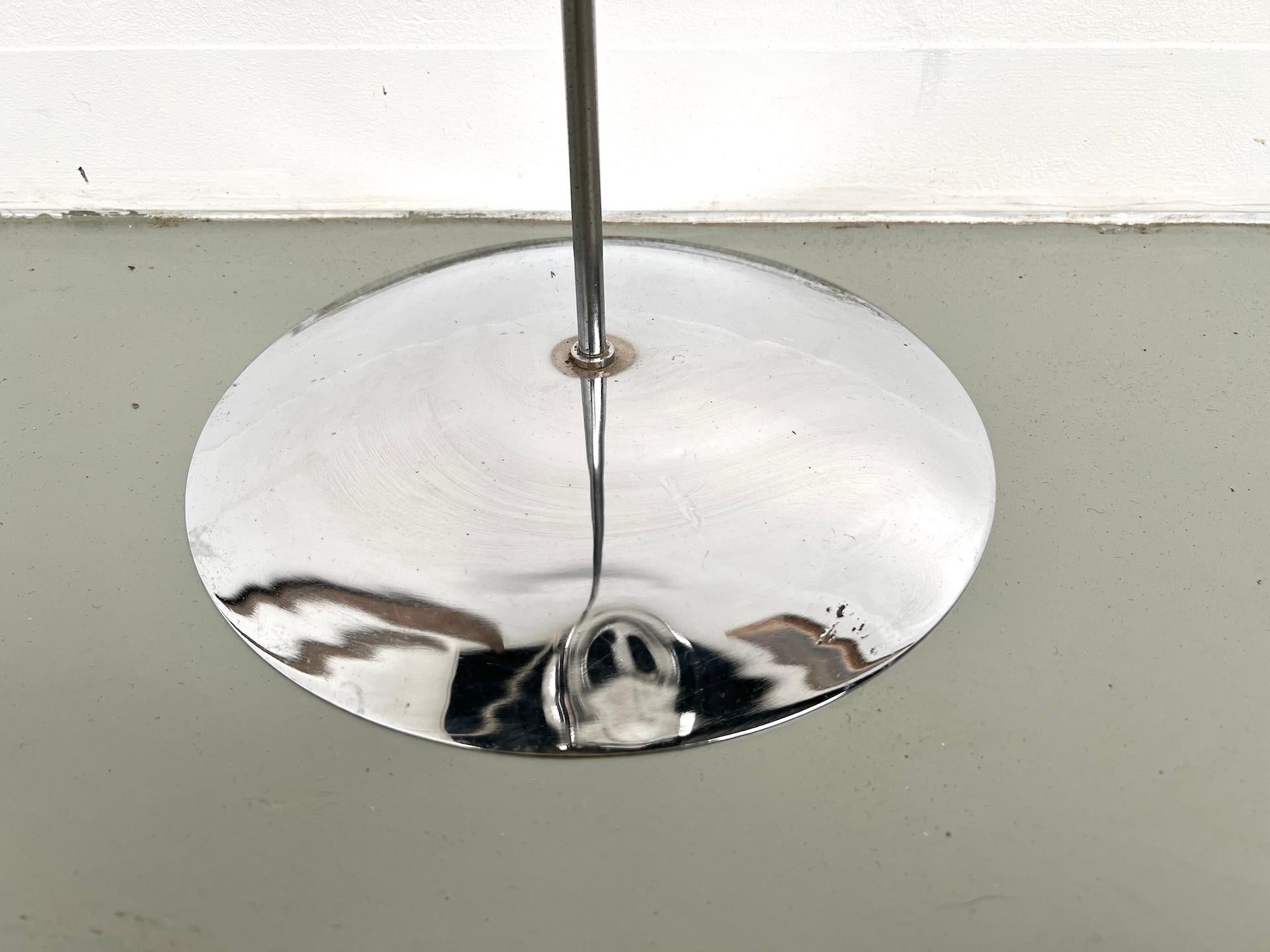 Modernist french chrome flower-shaped floor lamp, circa 1970 For Sale 3