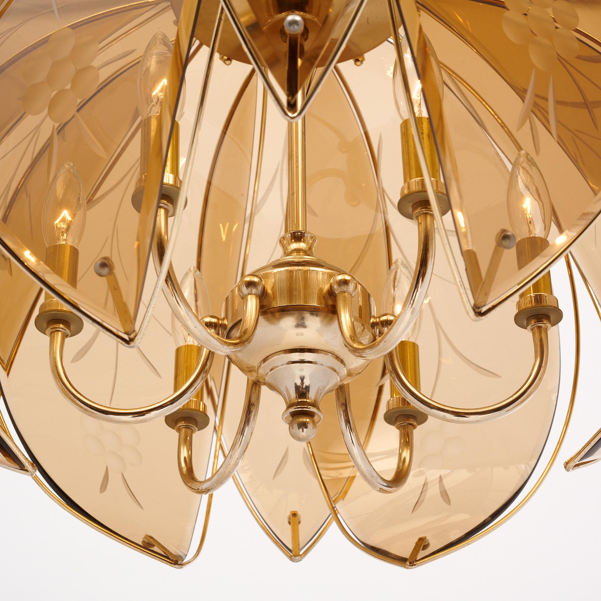 Lampadario francese modernista a forma di loto In condizioni buone in vendita a Austin, TX