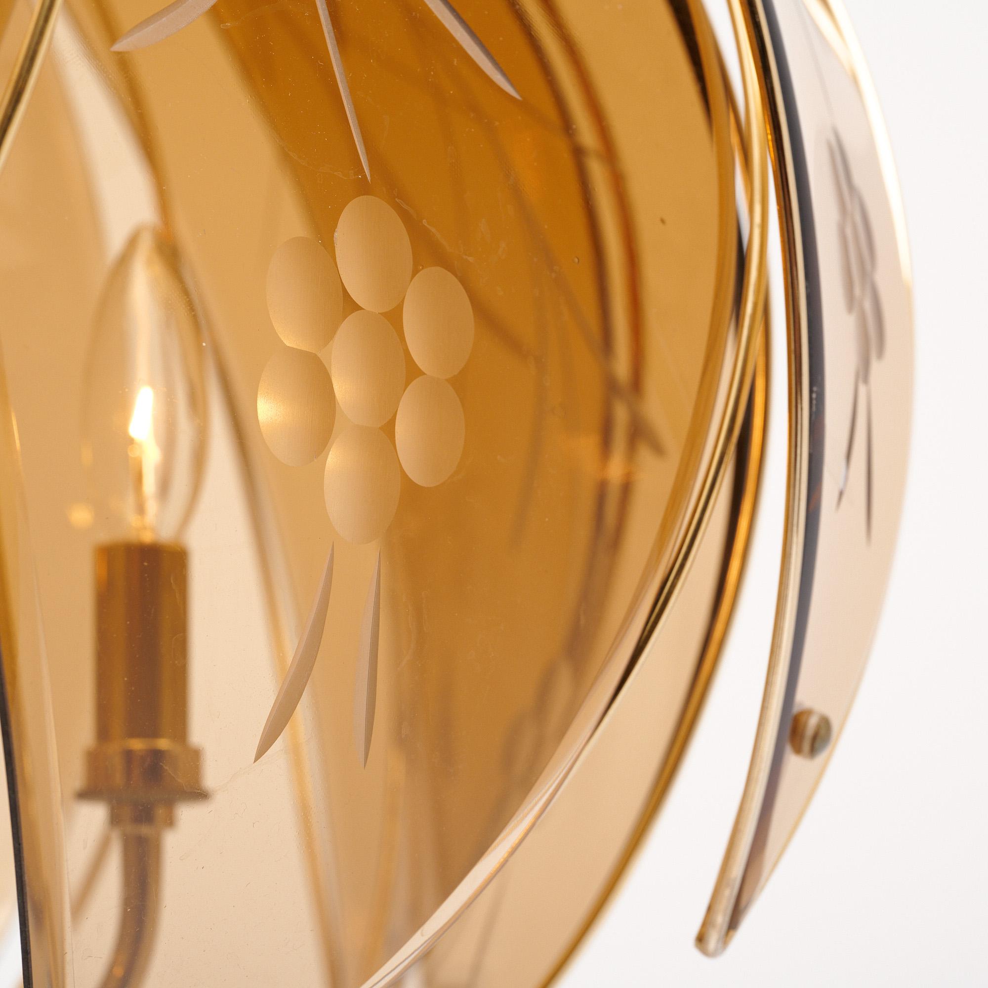 Lampadario francese modernista a forma di loto in vendita 1