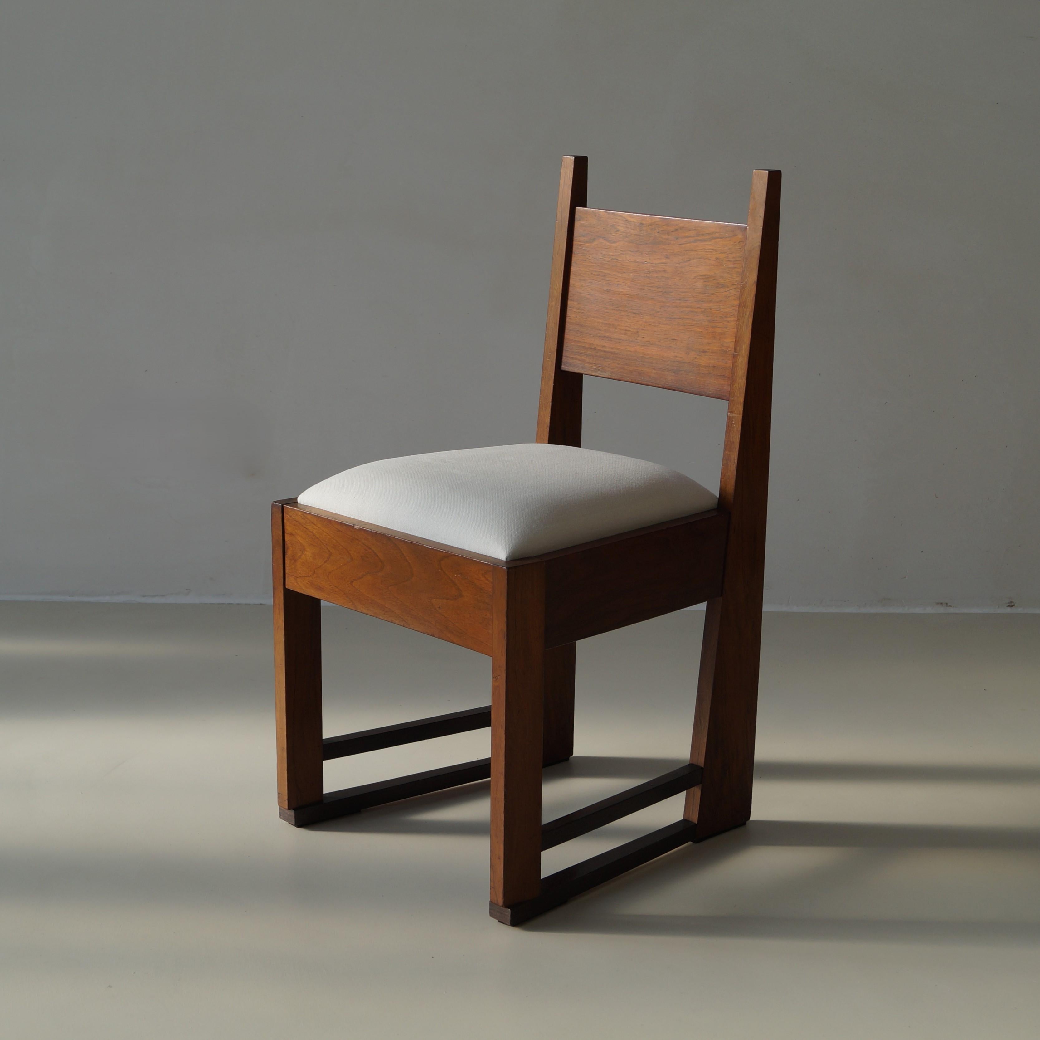 Modernist French side or accent chair, 1920s 1