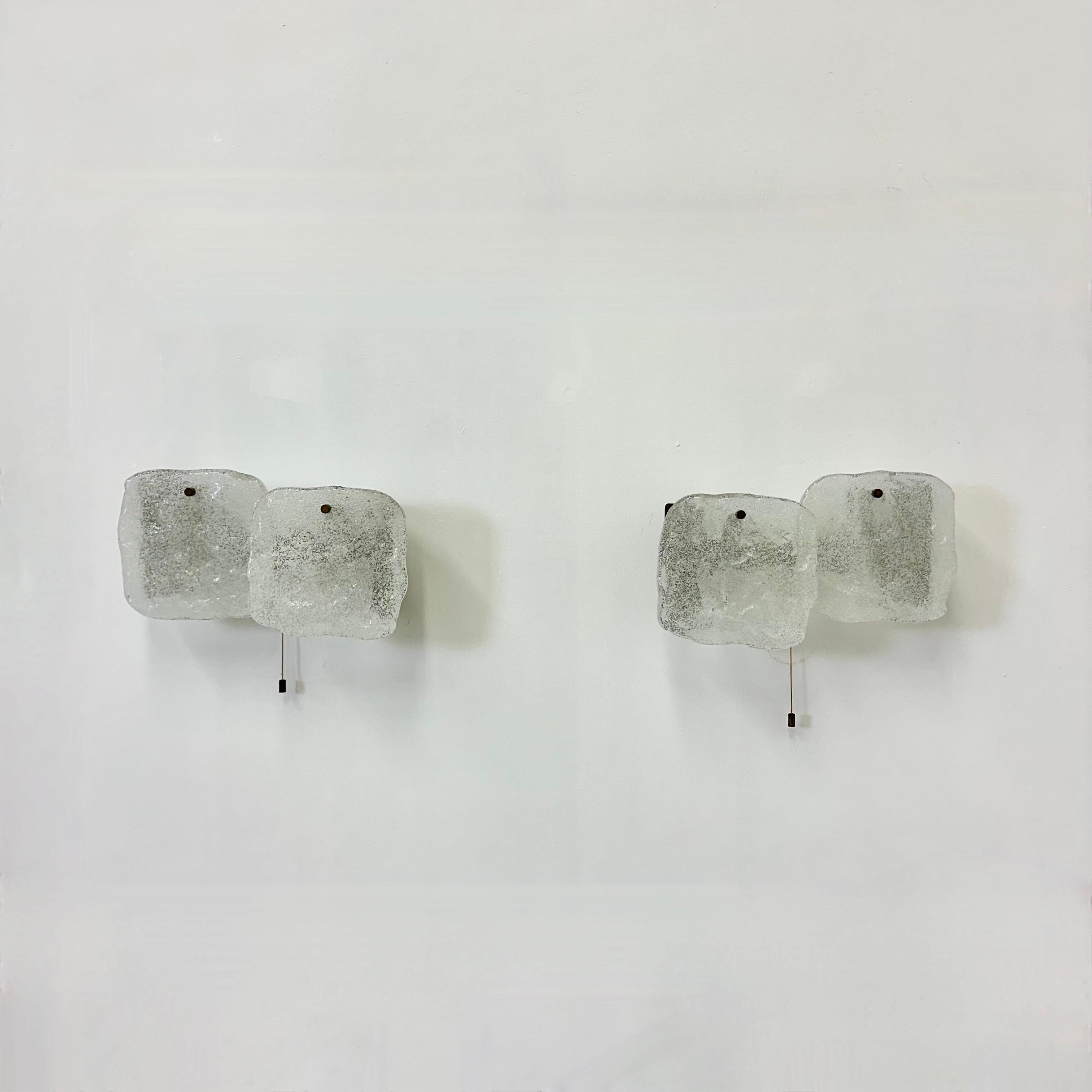 Dimensions: 33cm Width , 12 cm Depth , 20cm Height
Material: Glass , metal
Condition: Good