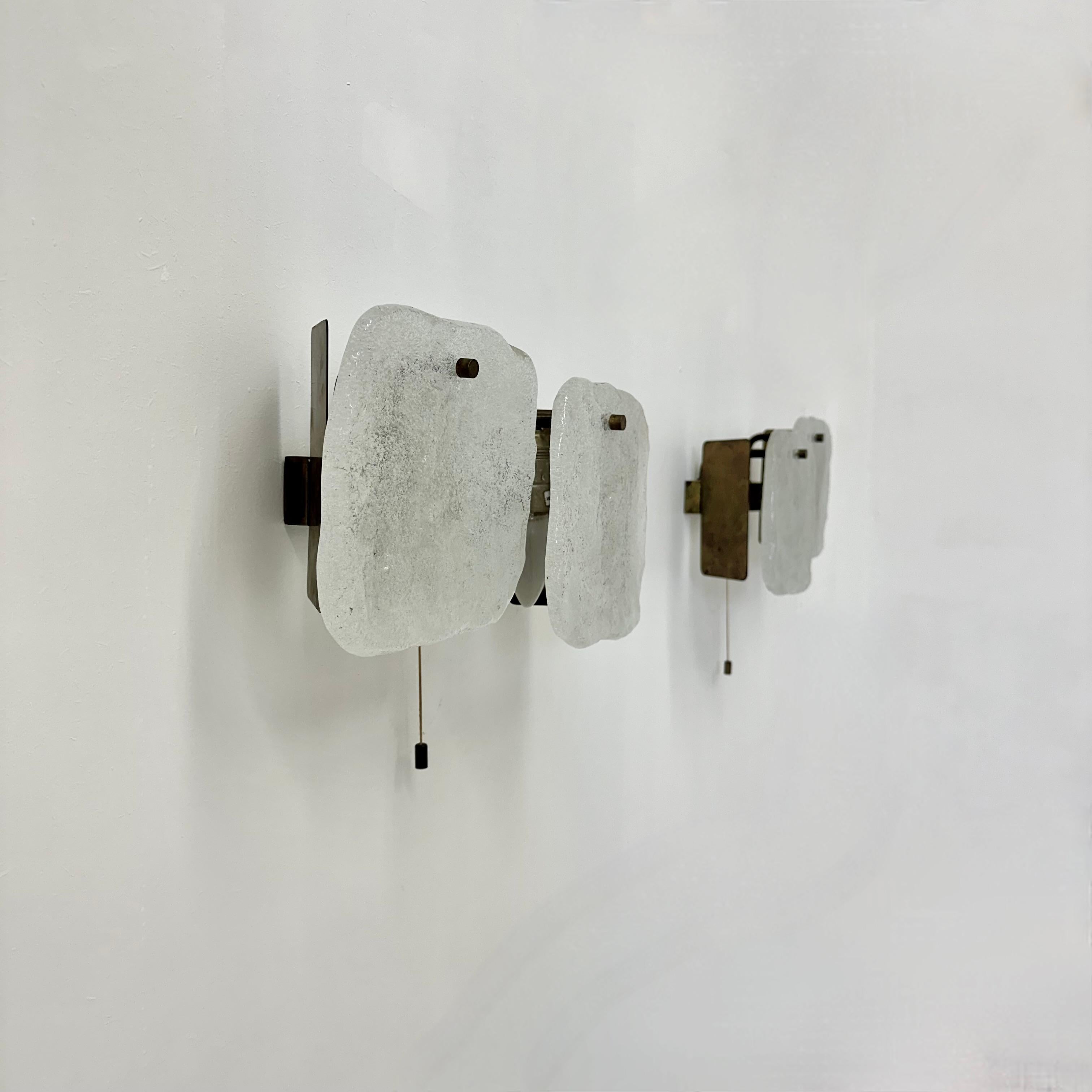 Mid-Century Modern Modernist Frosted Ice Glass Wall Lamp attributed to J. T. Kalmar for Kalmar, 196 For Sale