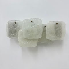 Modernistische Wandleuchte aus mattiertem Eisglas, J. T. Kalmar für Kalmar zugeschrieben