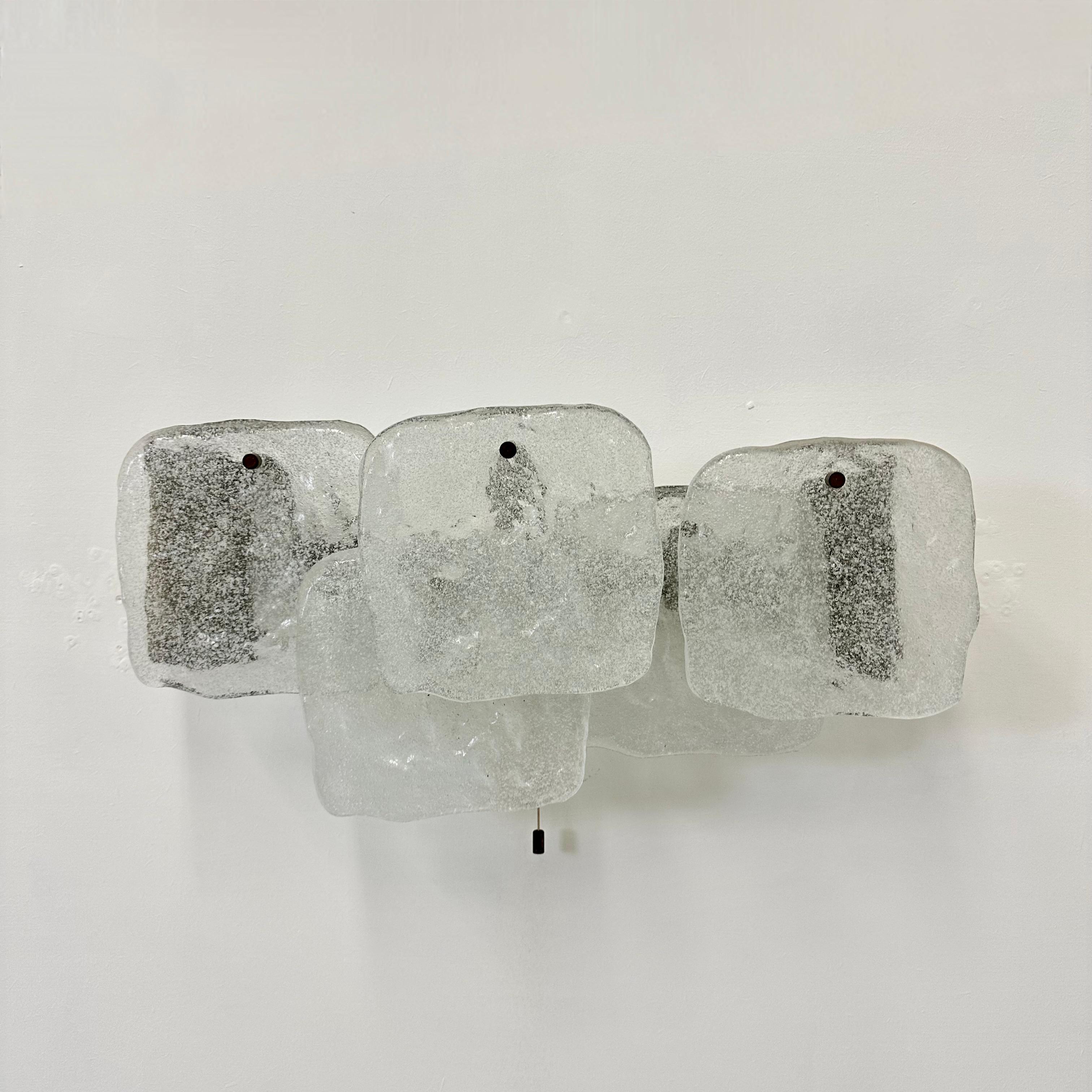 Mid-20th Century Modernist Frosted Ice Glass Wall Lamp attributed to J. T. Kalmar for Kalmar For Sale