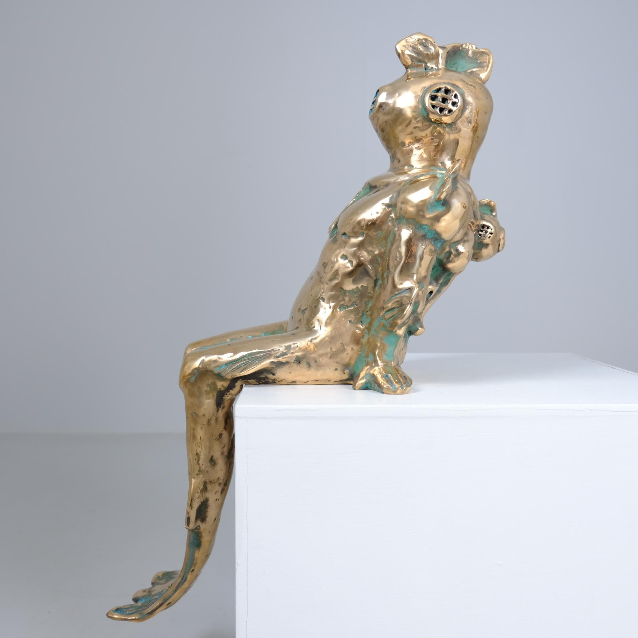 Modernist Futuristic Diver Brass Sculpture, Eldest by Sakari Kannosto 2025 in vendita 2