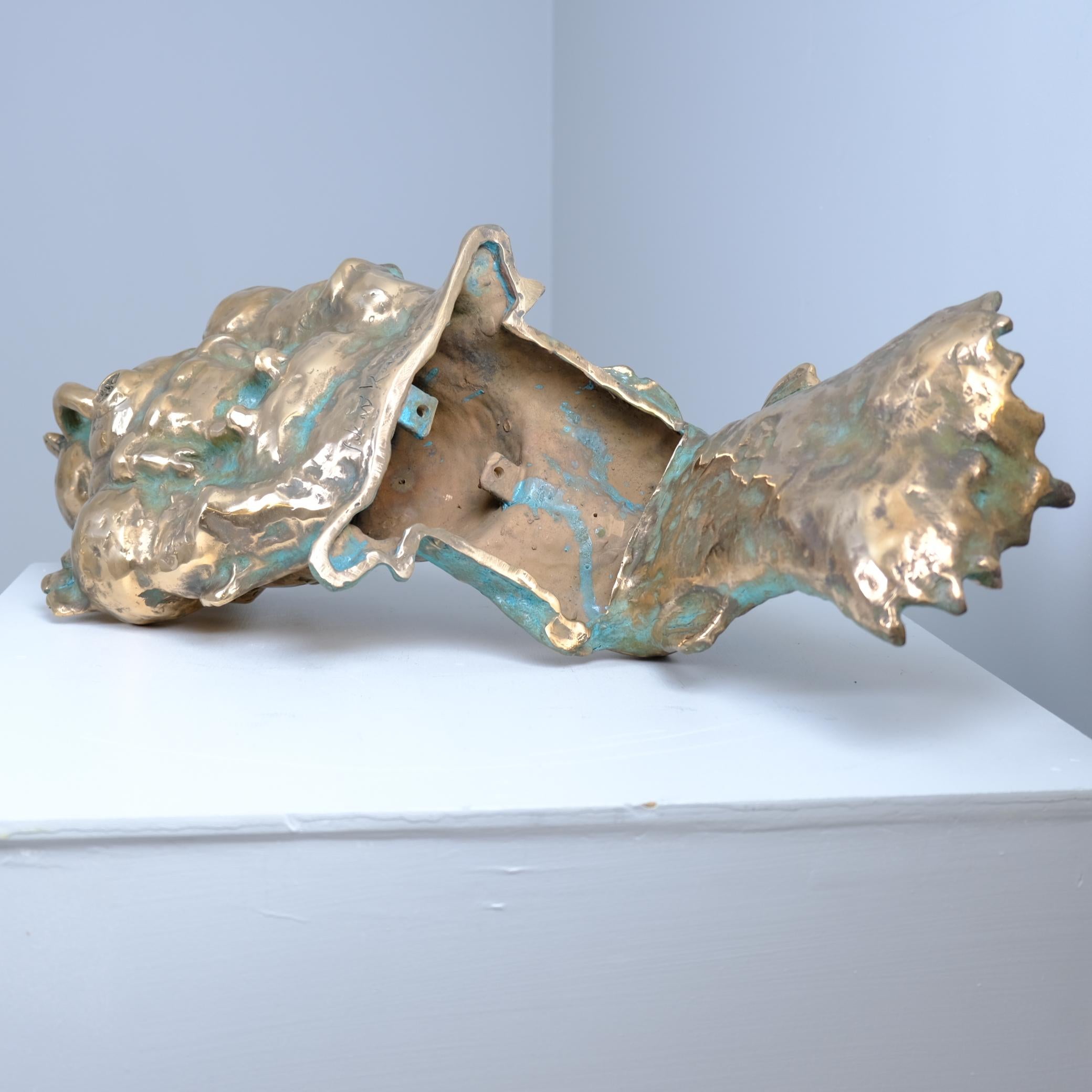 Modernist Futuristic Diver Brass Sculpture, First Born by Sakari Kannosto 2022 in vendita 4