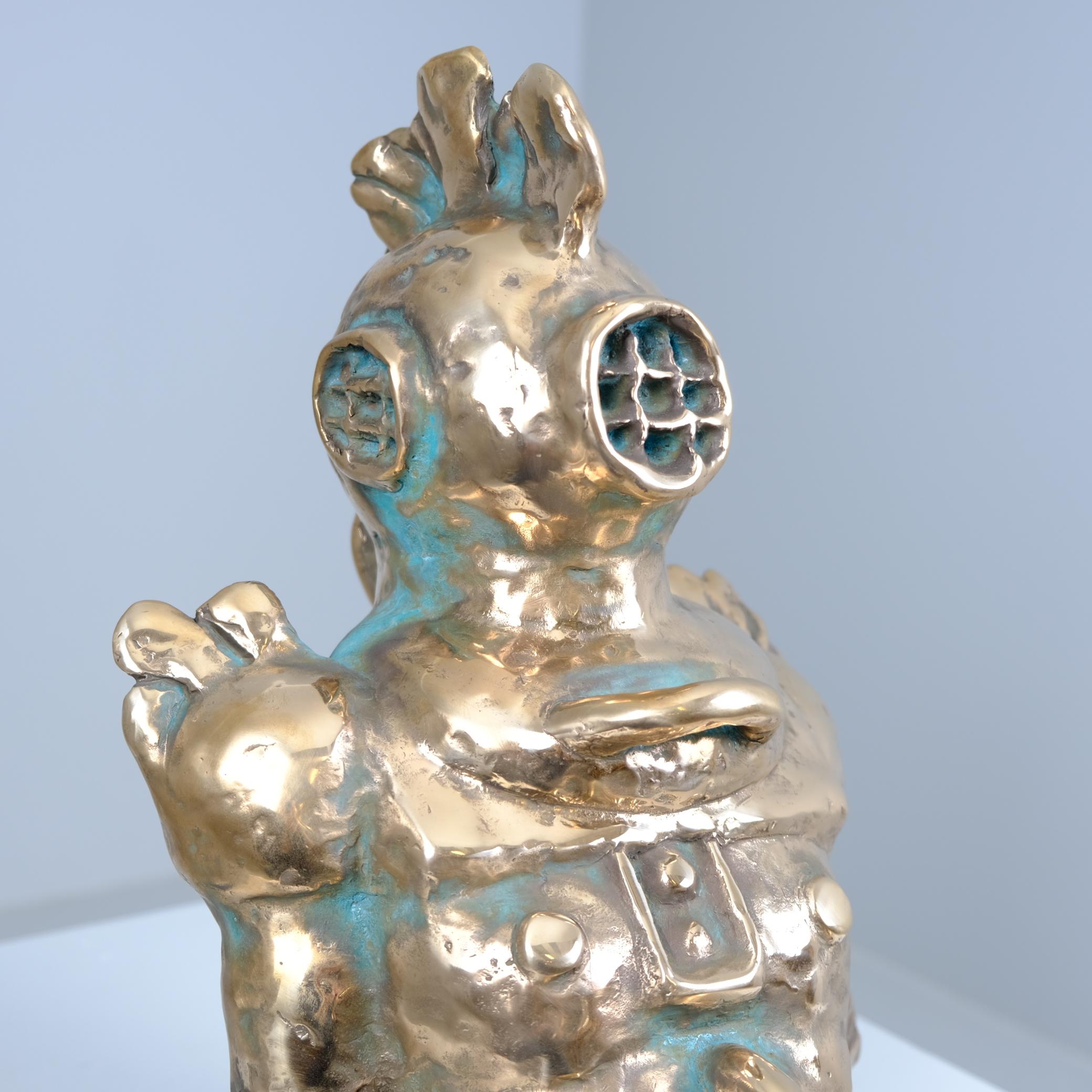 Modernist Futuristic Diver Brass Sculpture, First Born by Sakari Kannosto 2022 In condizioni ottime in vendita a Helsinki, FI