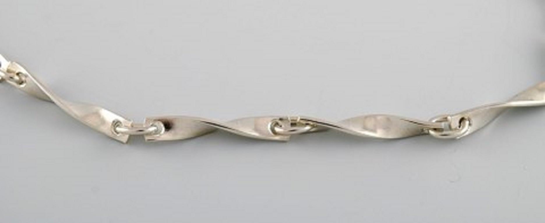 Modernist Georg Jensen Necklace in Sterling Silver, 20th Century In Good Condition In bronshoj, DK