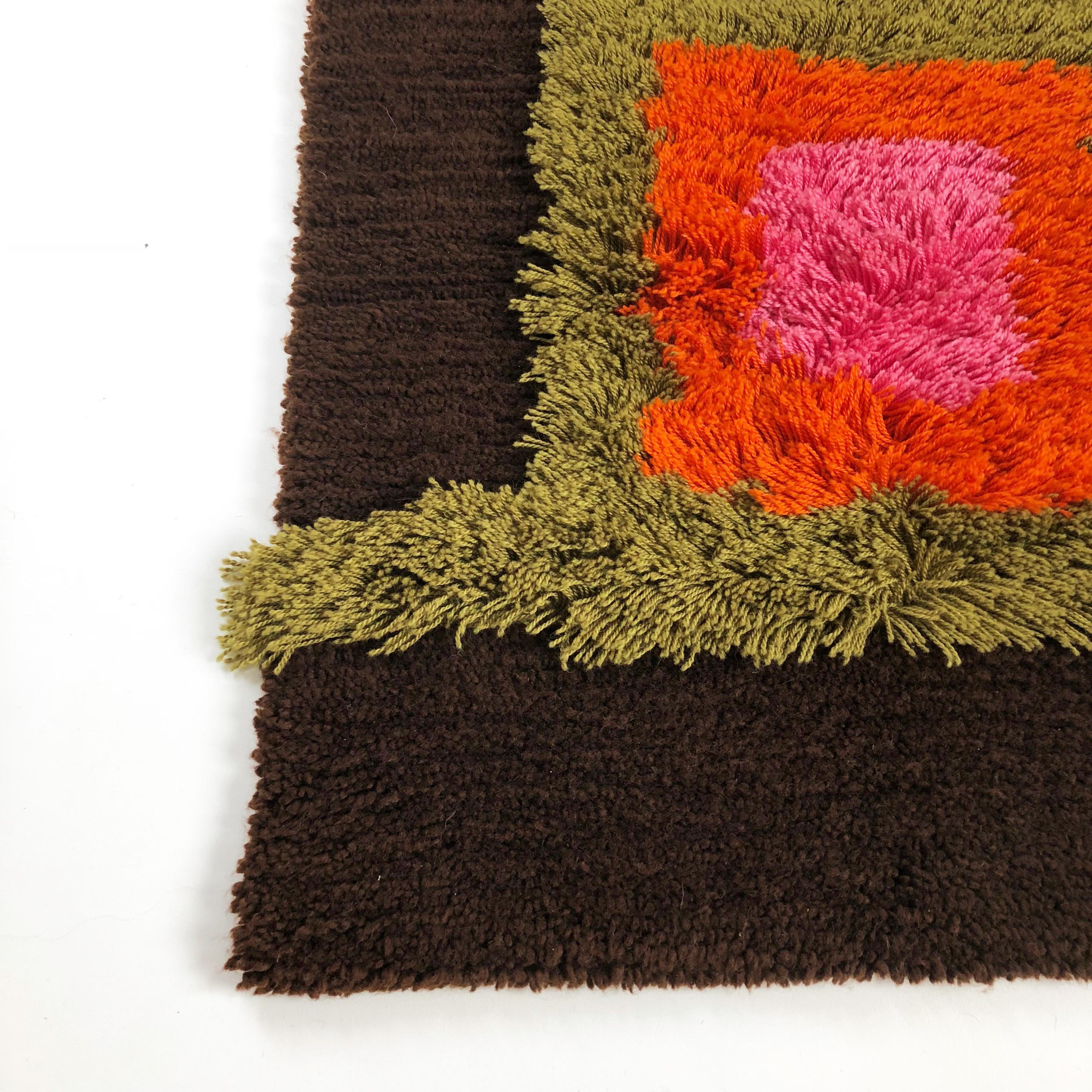 Wool Modernist German Wall Rug by Cromwell Tefzet, Design by S. Doege, Germany, 1970s