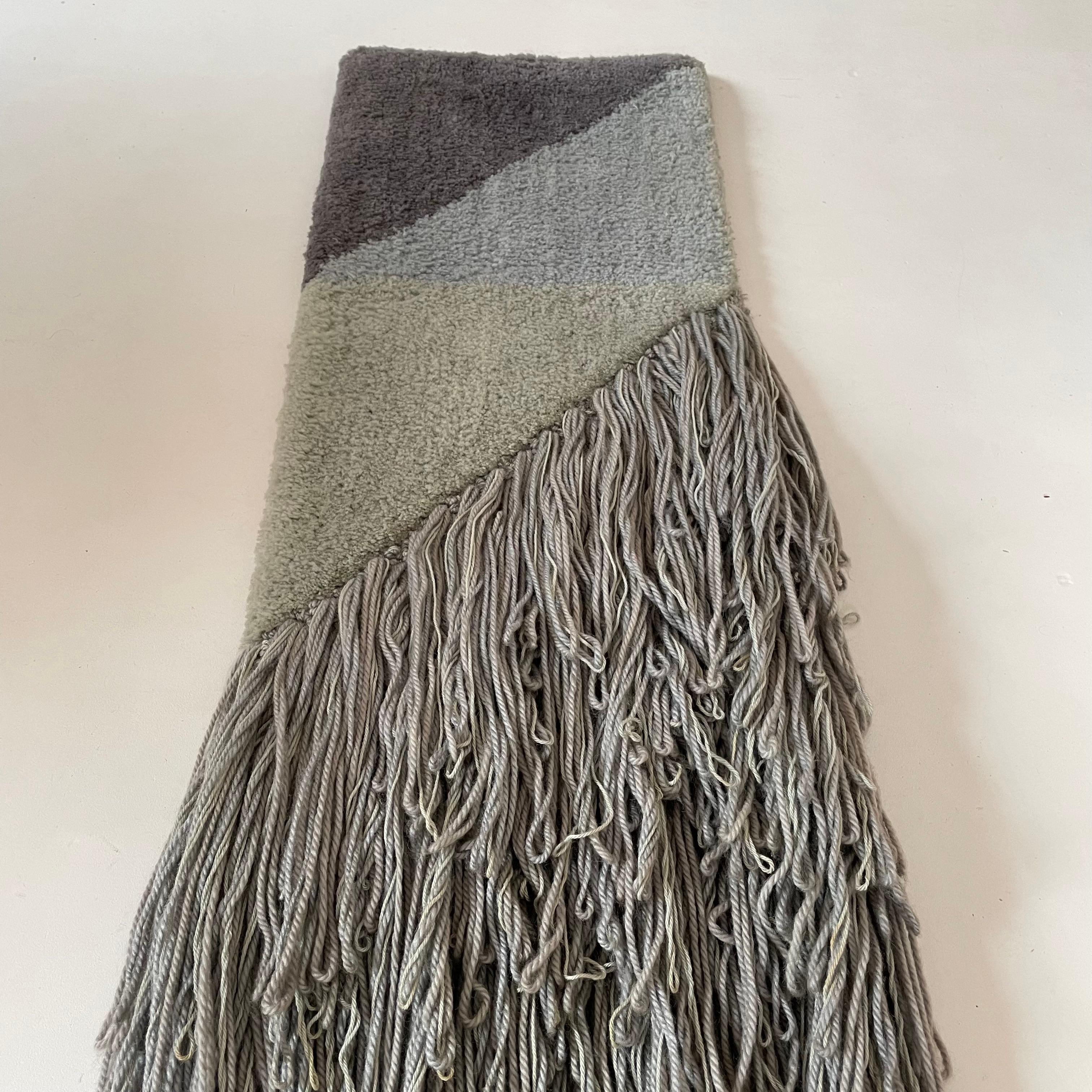 Modernist German Wall Rug by Ewald Kröner Schloss Hackhausen, Germany, 1970 no1 For Sale 2