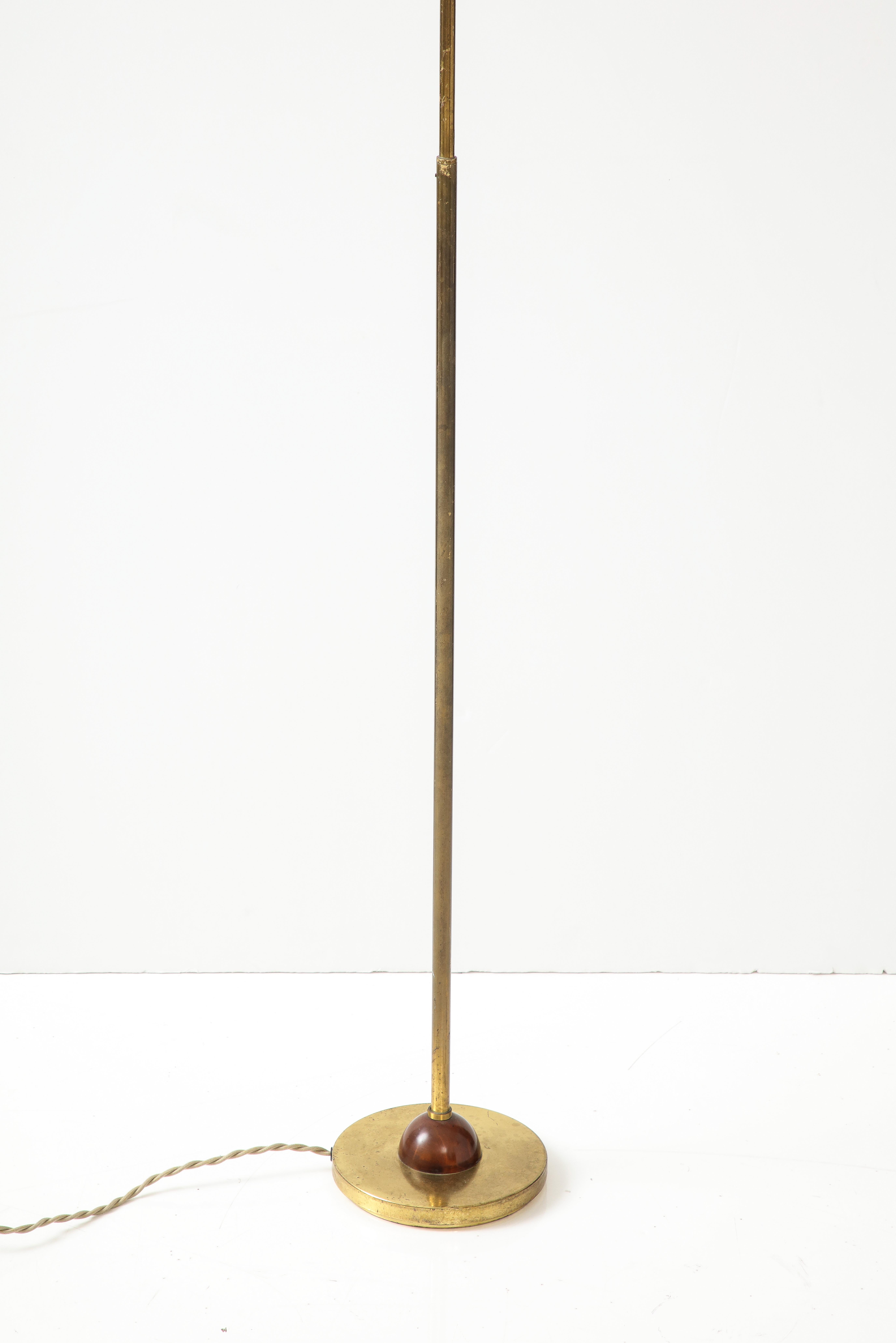 Modernistische Stehlampe aus vergoldeter Bronze mit Kupferakzenten, Italien 1980er Jahre im Angebot 7