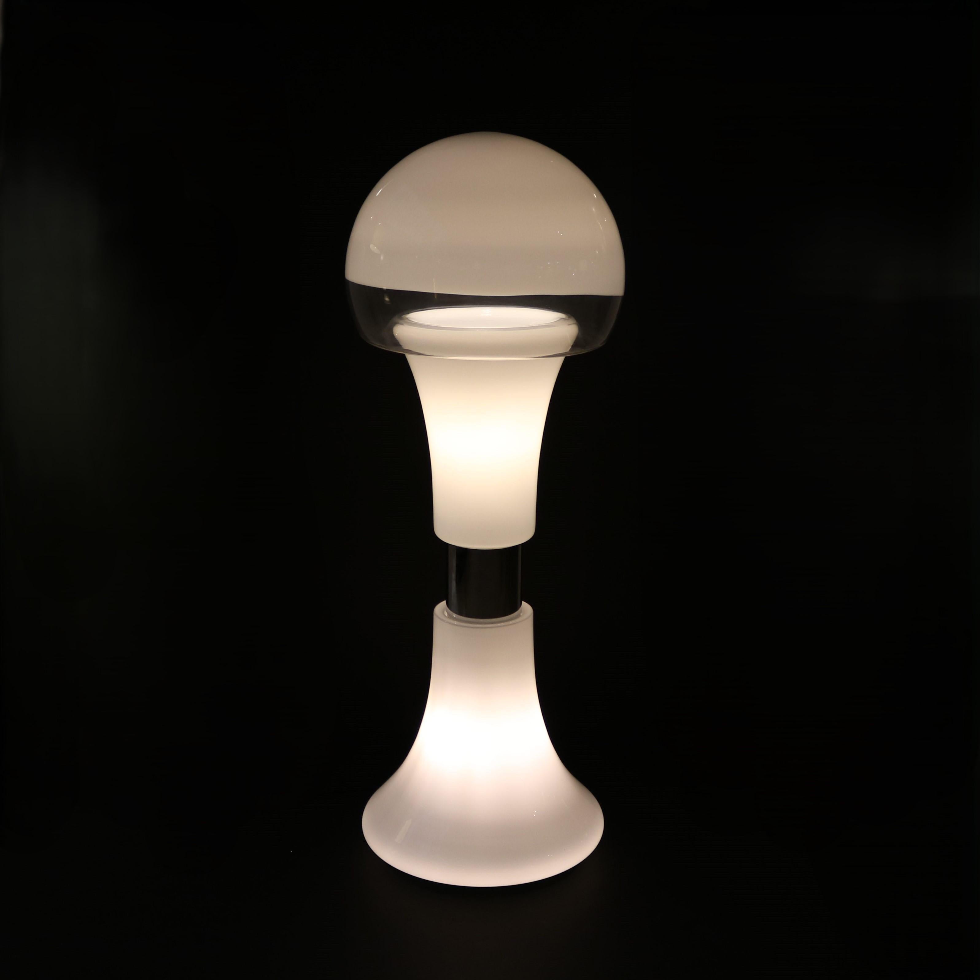 Lámpara de pie de cristal modernista Metal en venta