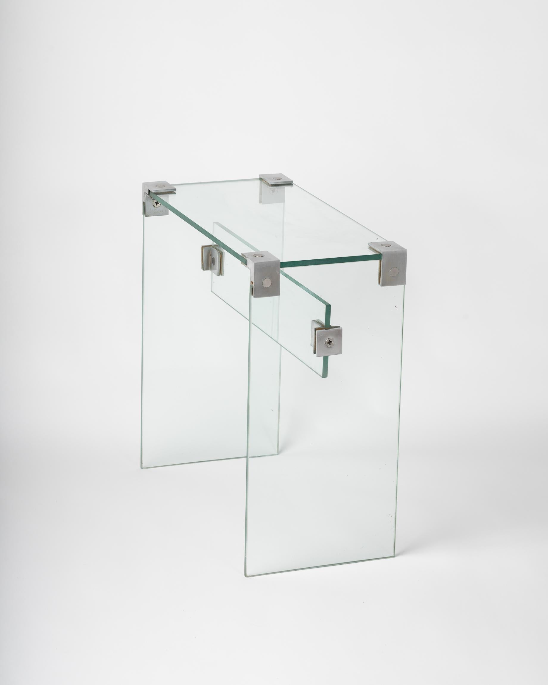 Modernistischer Glas-Beistelltisch m. Stahlglieder aus Stahl von Jacques Dumond, Frankreich, 1960er Jahre (Französisch) im Angebot