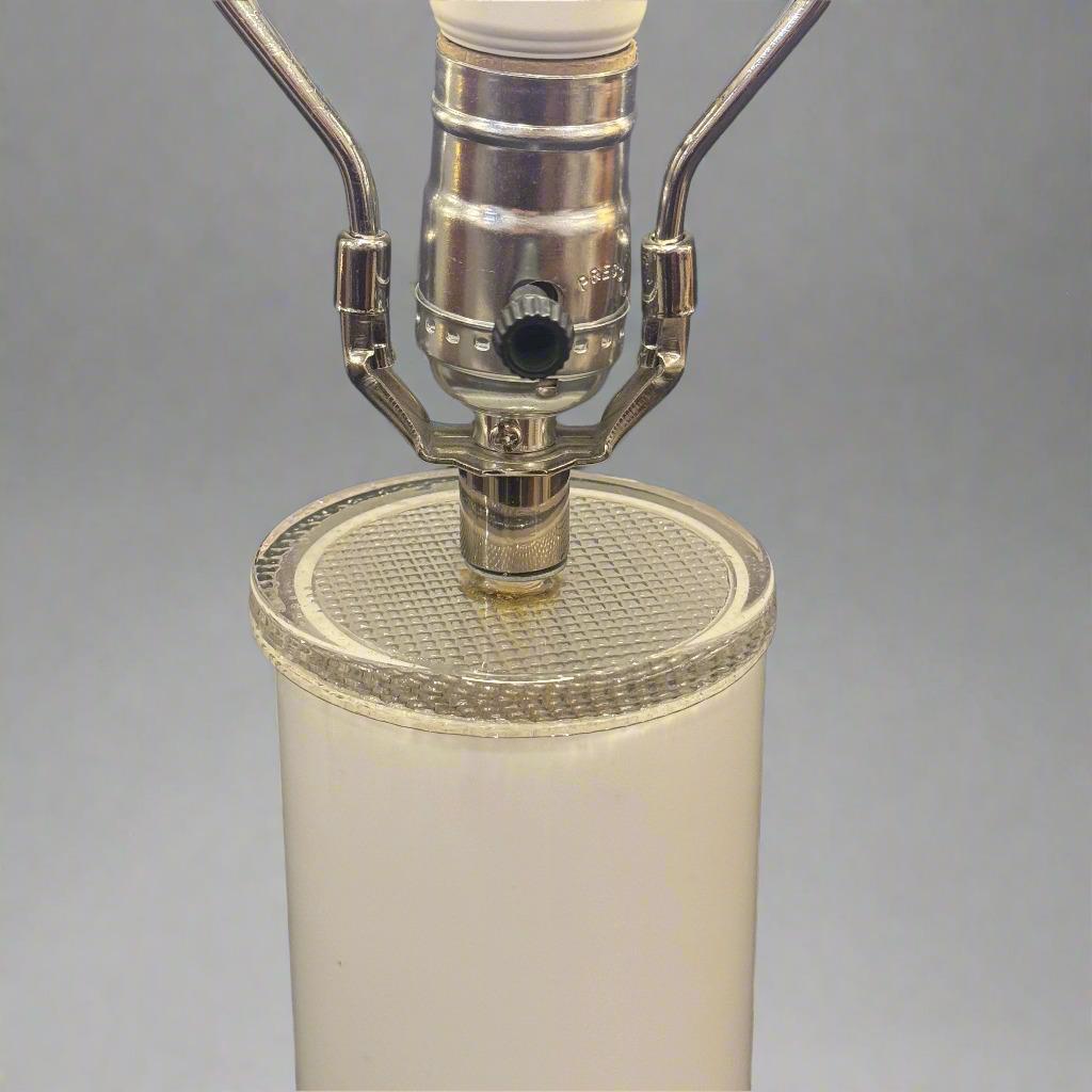 Lampe de table moderniste Gert Nystrom pour Hyllinge, 1970 Bon état - En vente à New York, NY