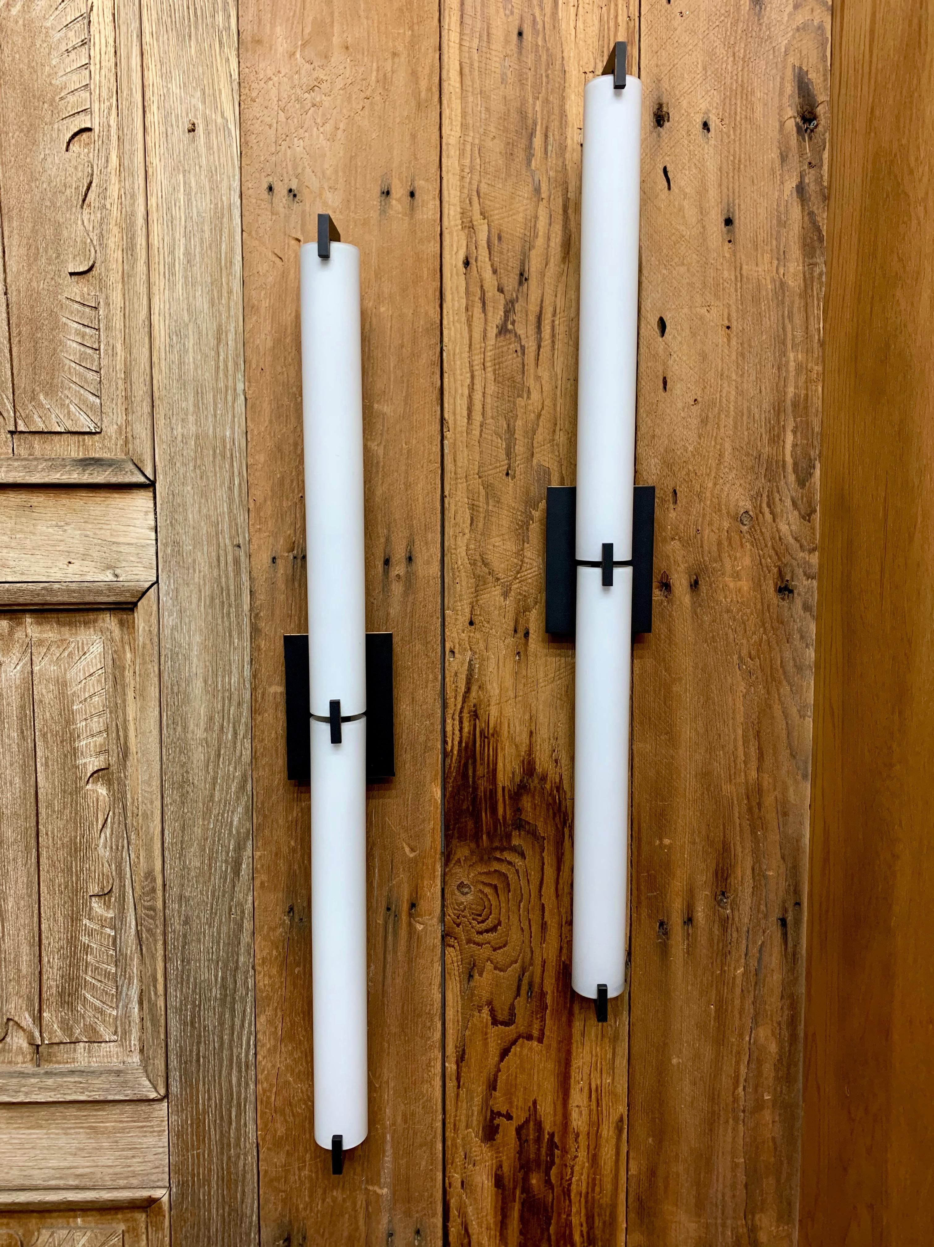 Modernist Glass Tube Sconces In Good Condition For Sale In Denton, TX