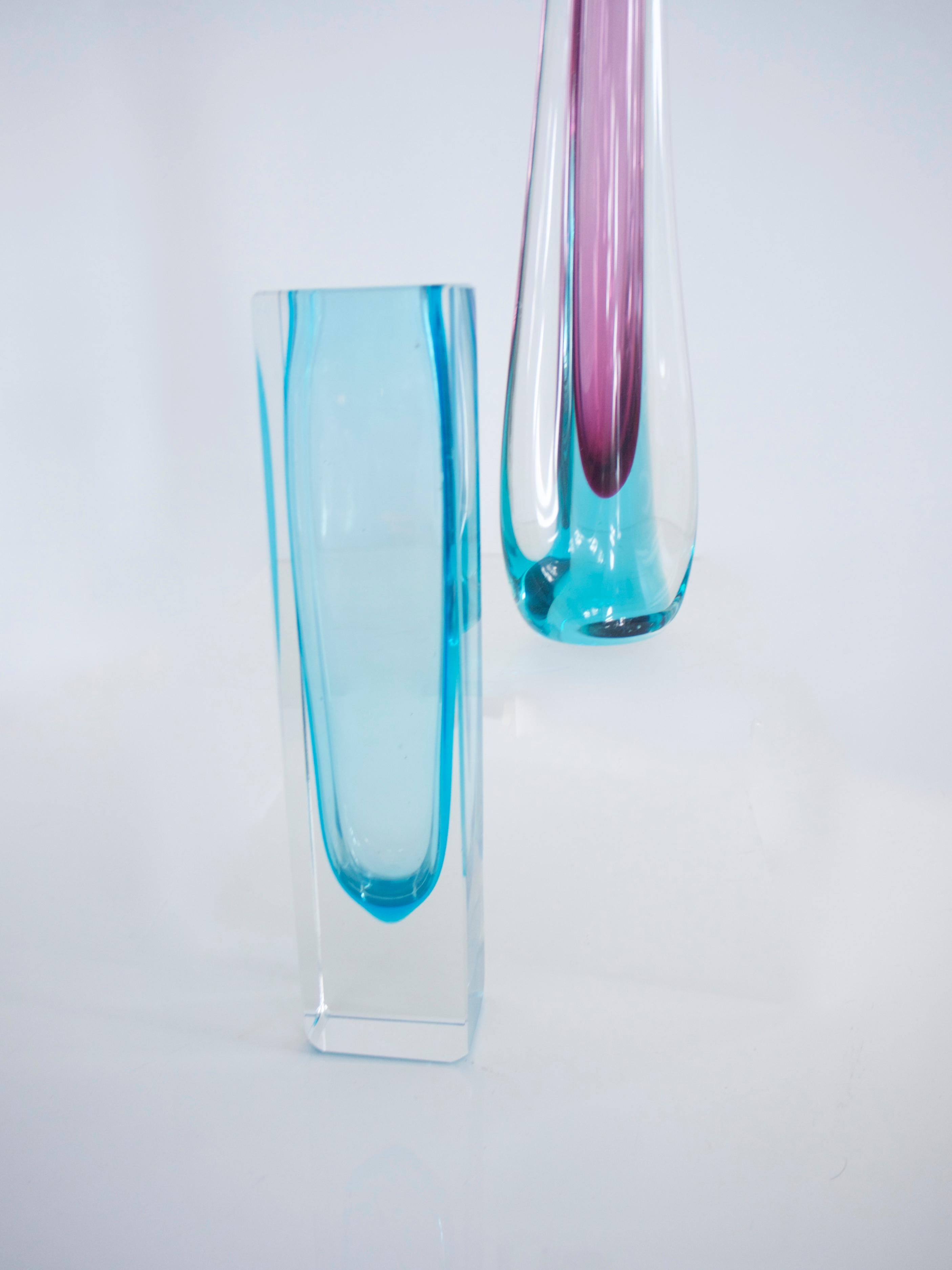 Mid-Century Modern Modernist Glass Vases Murano Teardrop by Ferro and 'Block' Vase by Nuutajarvi For Sale