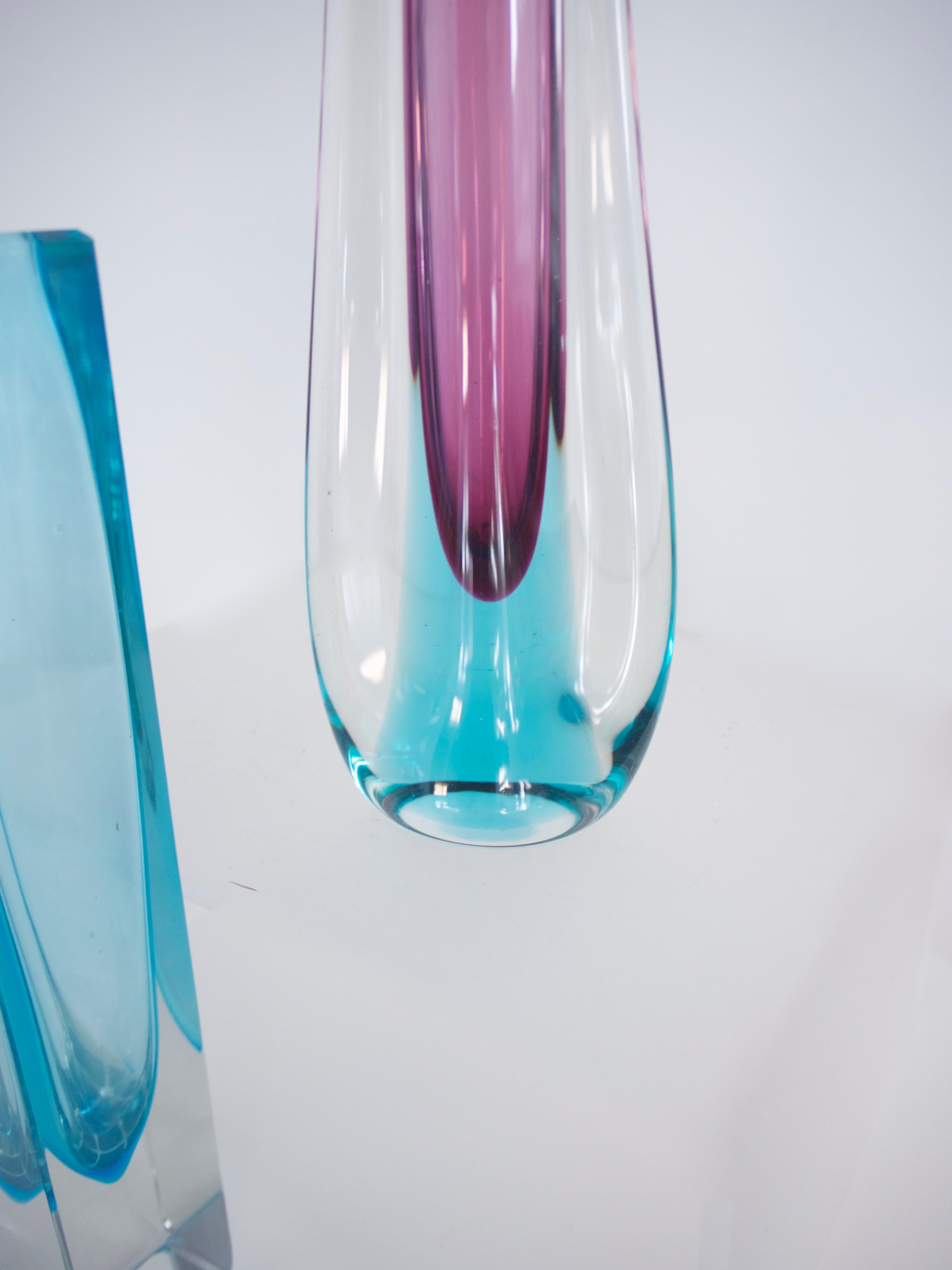 Modernist Glass Vases Murano Teardrop by Ferro and 'Block' Vase by Nuutajarvi In Good Condition For Sale In Halstead, GB