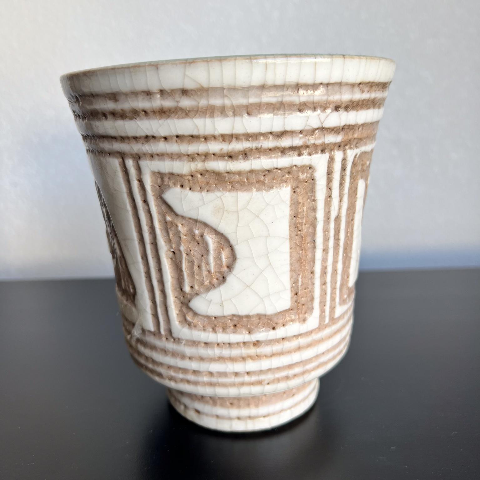 XX secolo Vaso Modernista Italiano in ceramica d'arte smaltata Piccolo vaso da fioriera in vendita