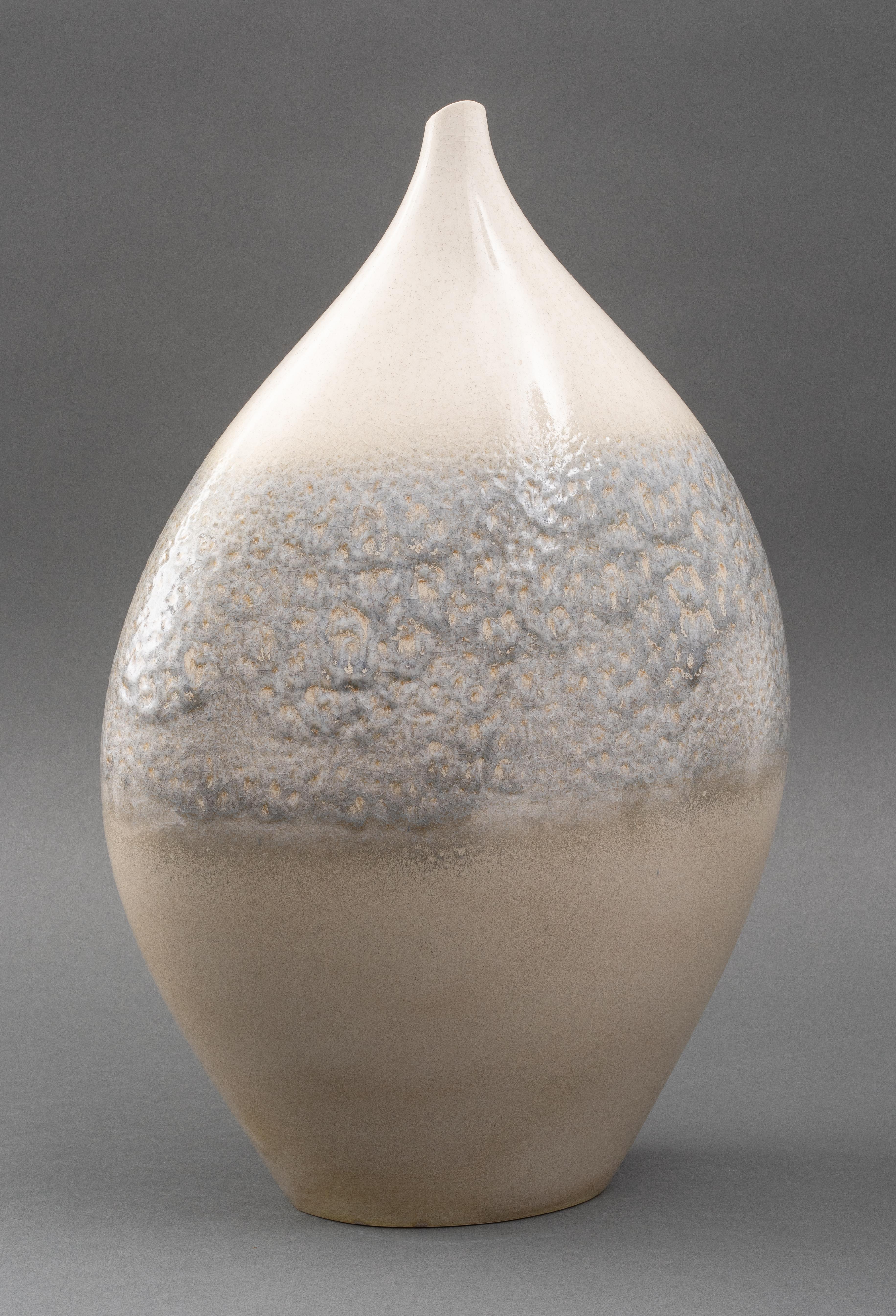 Vase aus glasierter Keramik im Stil der Moderne (Glasiert) im Angebot