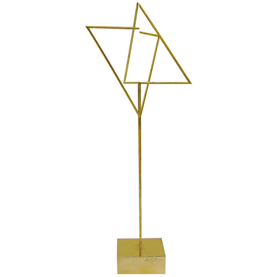 Yaakov Agam : une sculpture cinétique en or. La sculpture mobile en or jaune 18k de 5