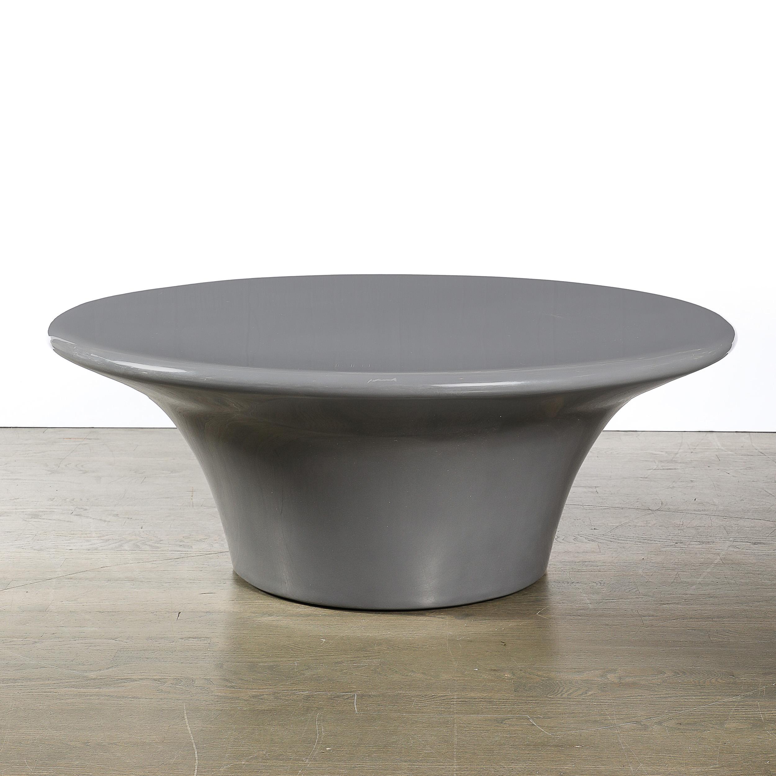 Modernist Grey Lacquer Curvilinear Sculptural Cocktail Table For Sale 3