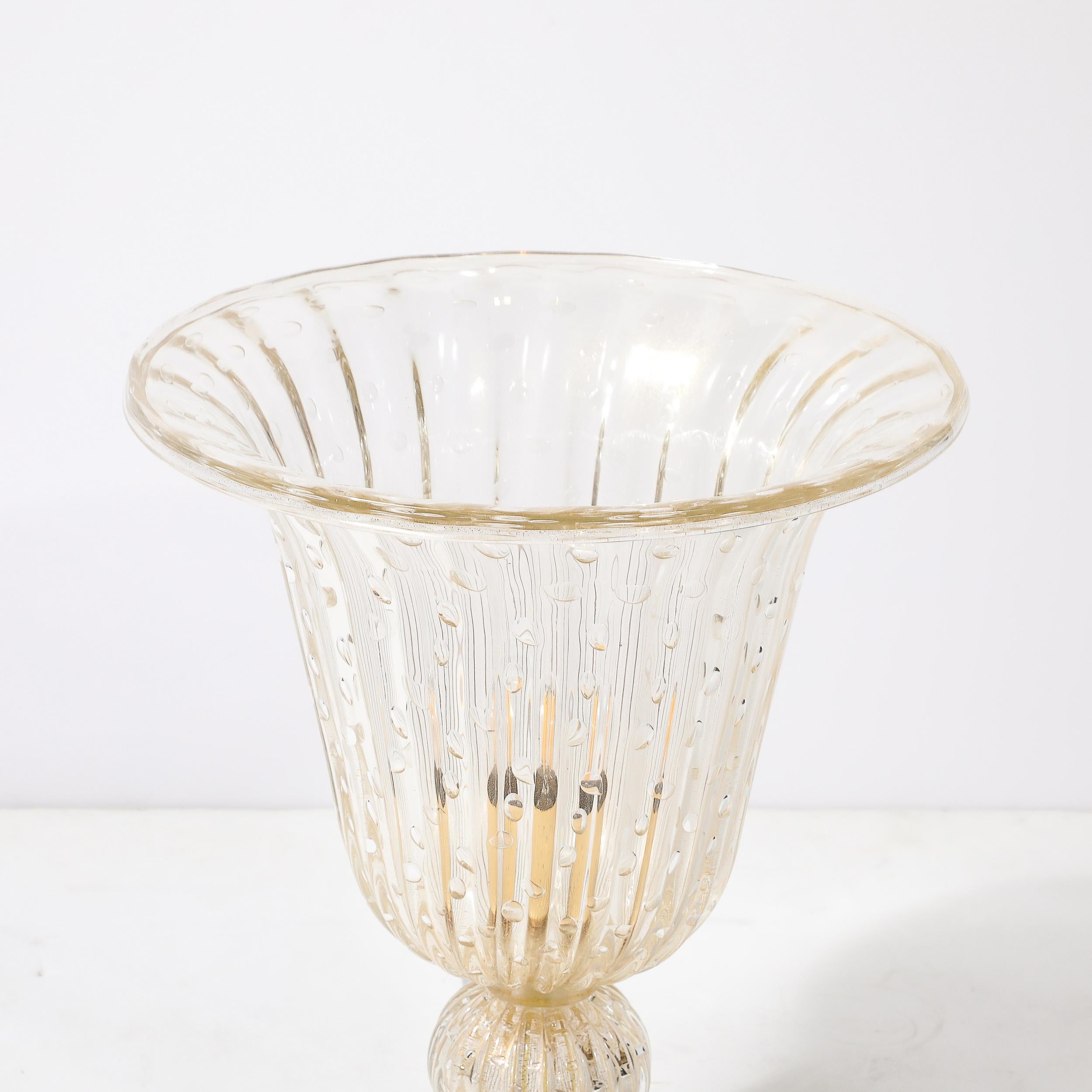 Lámparas Modernistas de Cristal de Murano Sopladas a Mano con Fleck de Oro de 24 Kilates y Murinas Moderno en venta