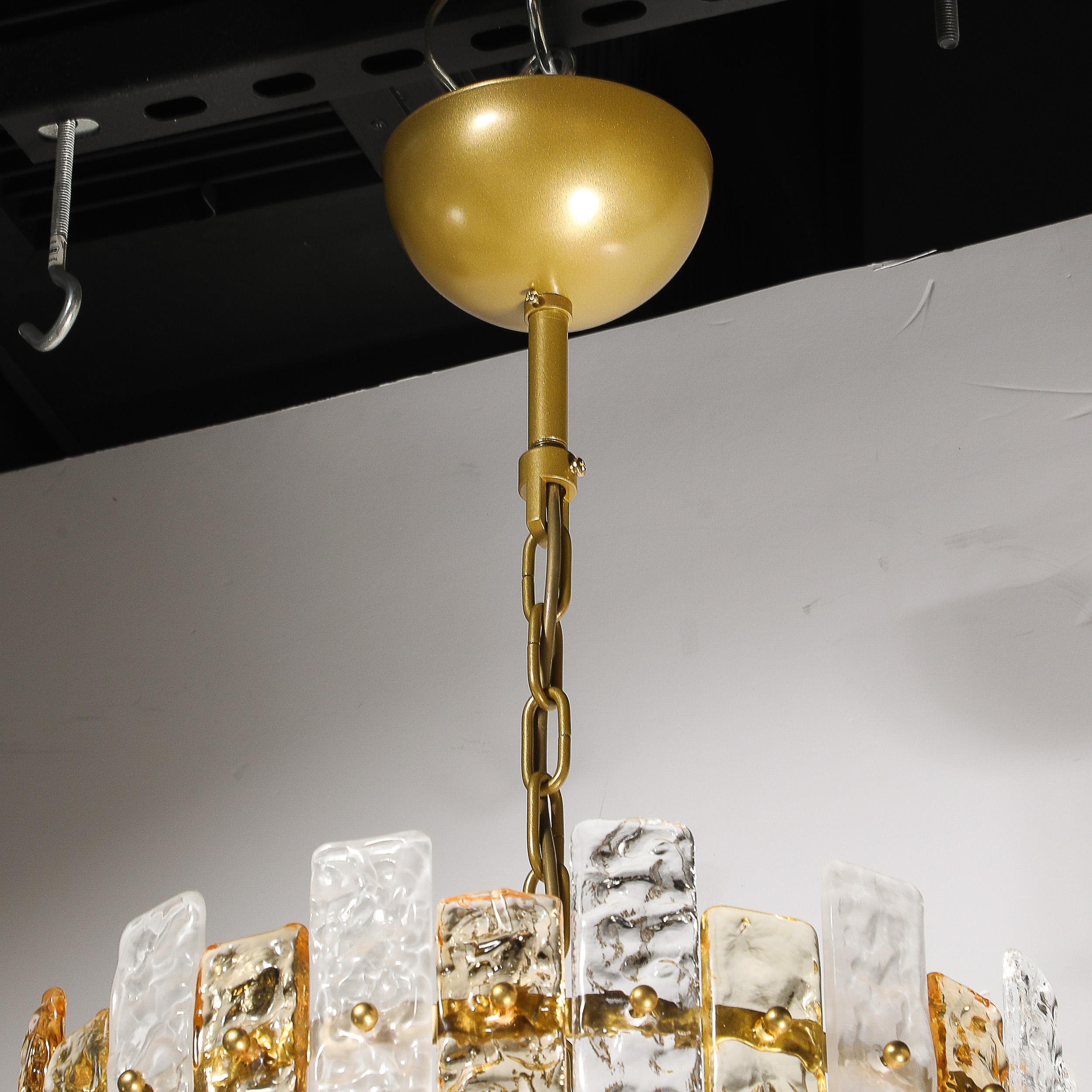 Laiton Lustre cylindrique moderne à panneaux en verre de Murano clair et ambre soufflé à la bouche en vente