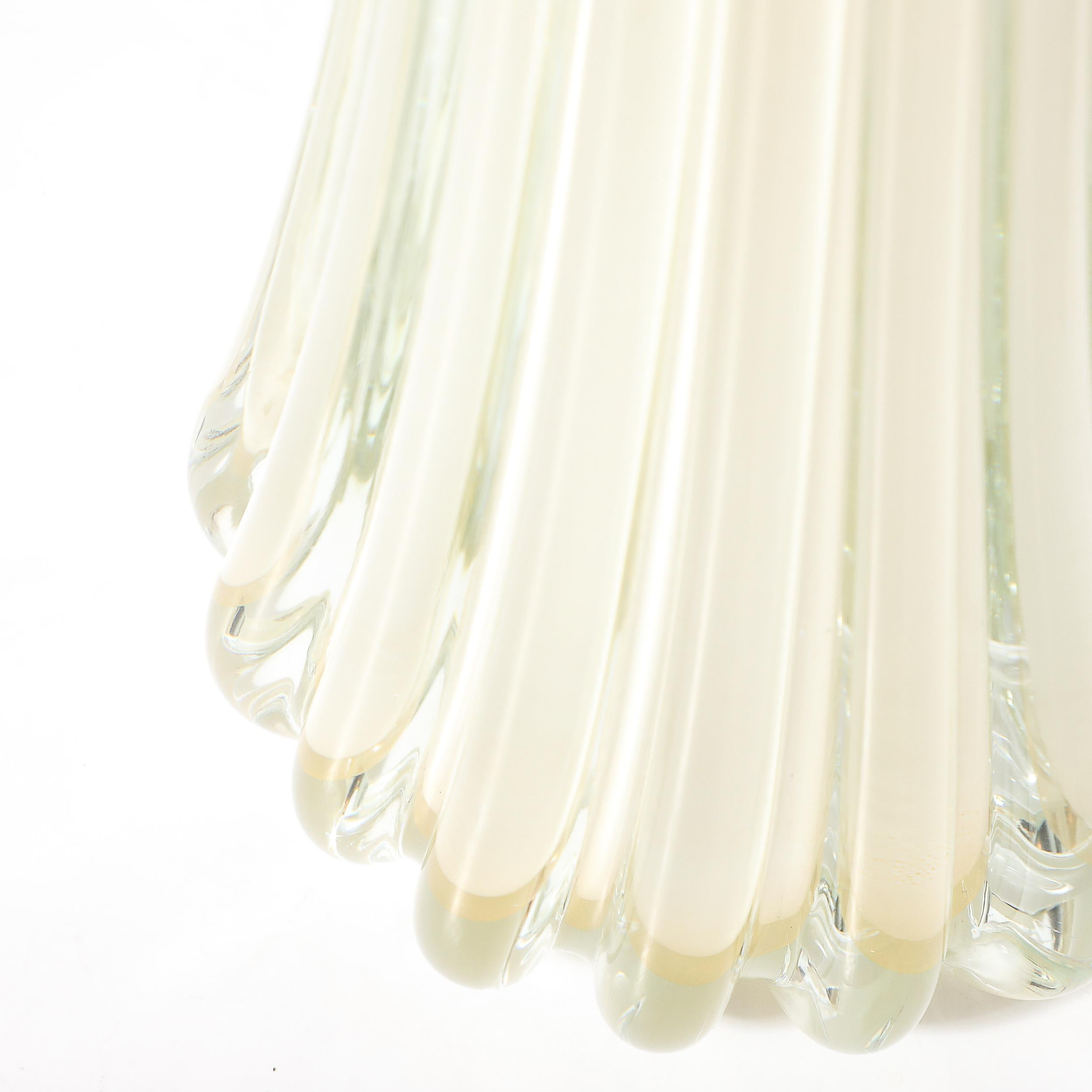 Modernist Hand-Blown Fluted Oyster Murano Glass & Brass Table Lamps For Sale 7