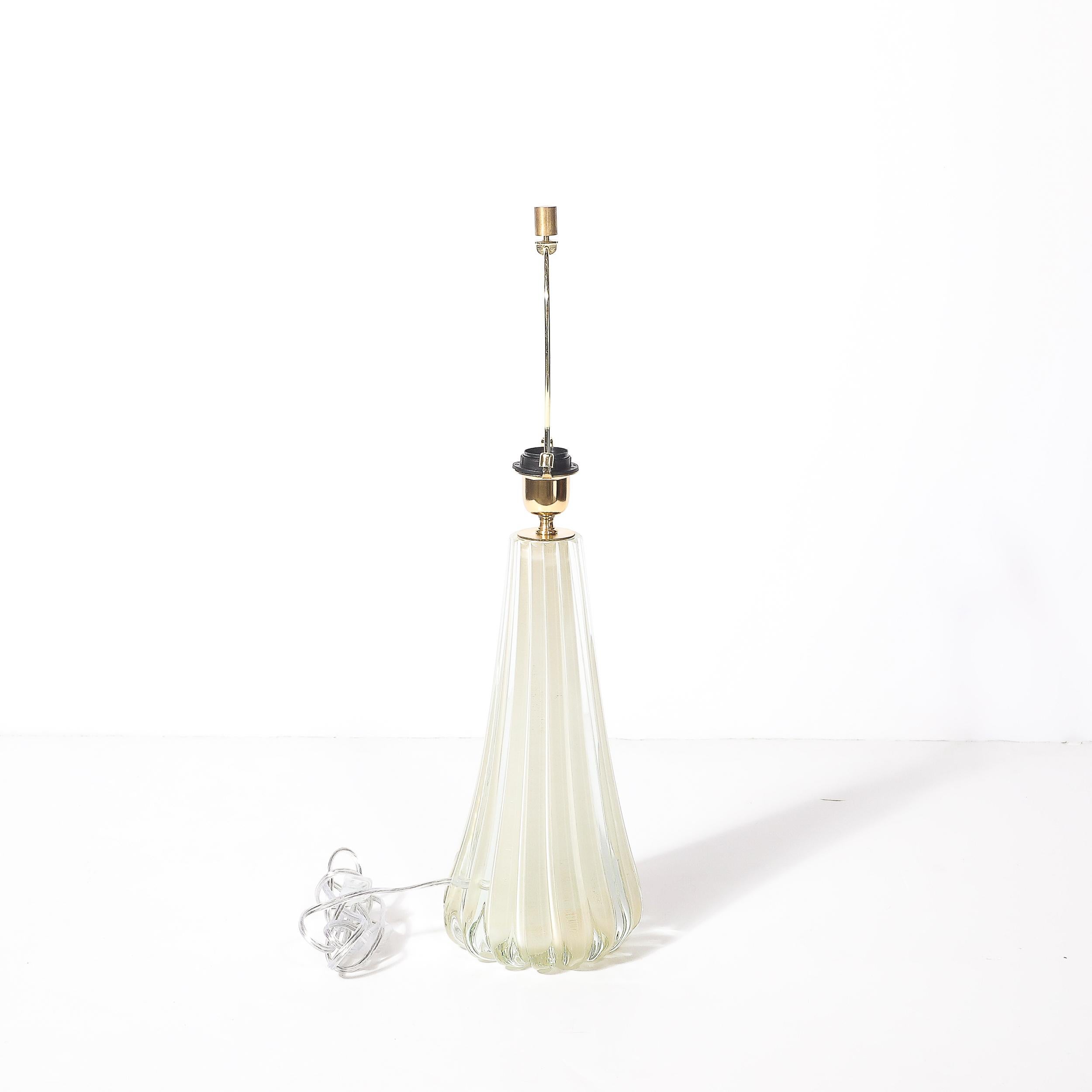 Modernist Hand-Blown Fluted Oyster Murano Glass & Brass Table Lamps For Sale 9