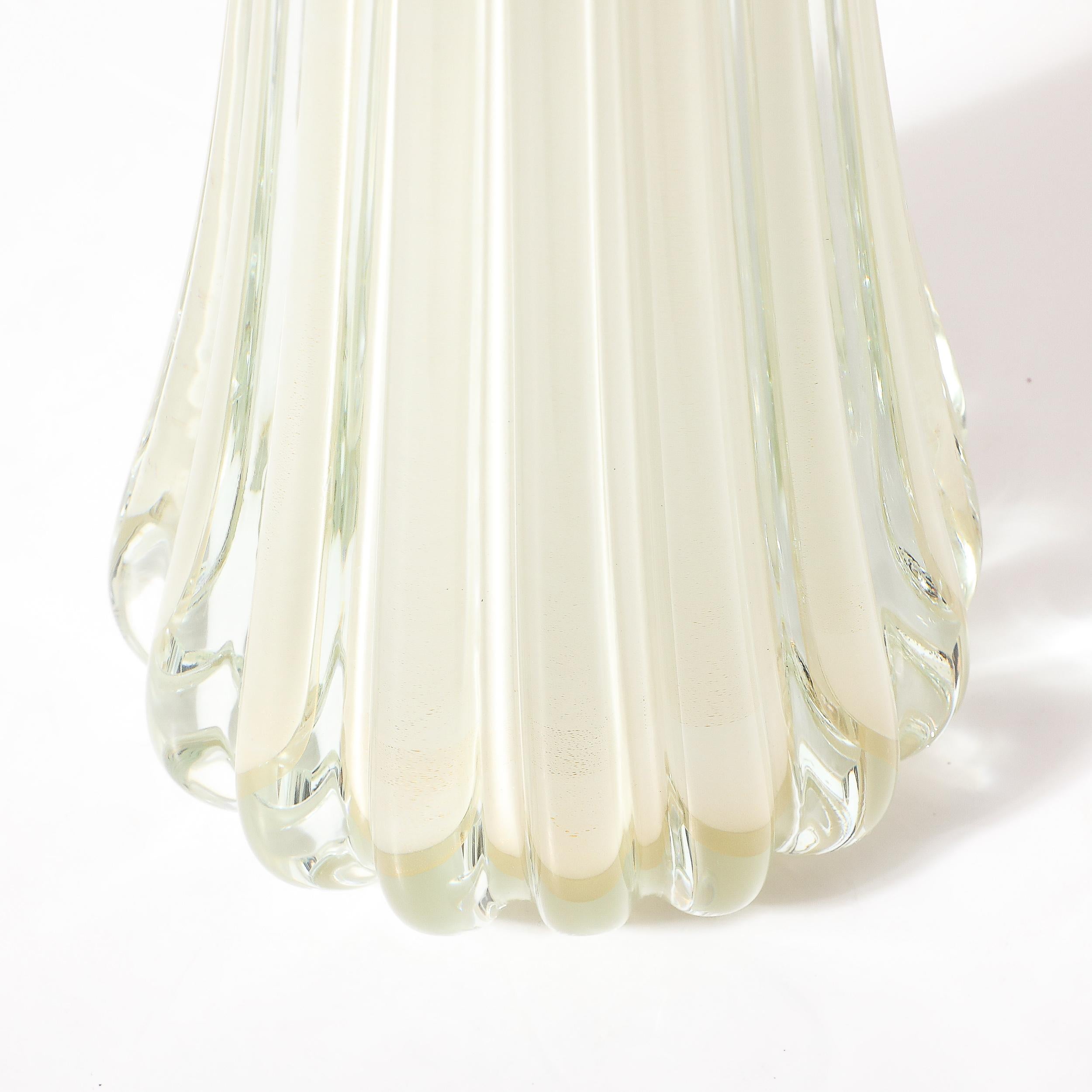 Modernist Hand-Blown Fluted Oyster Murano Glass & Brass Table Lamps For Sale 11