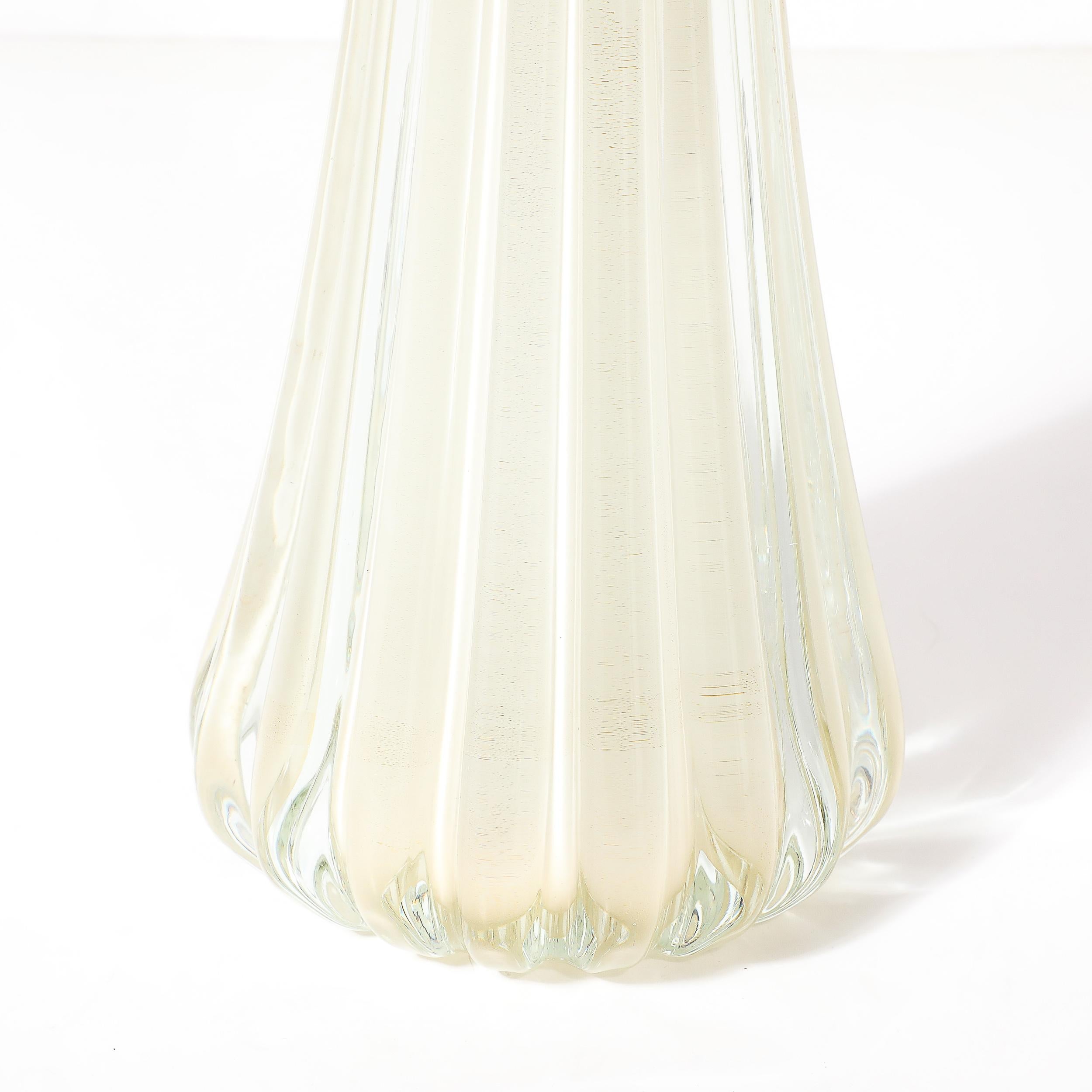 Modernist Hand-Blown Fluted Oyster Murano Glass & Brass Table Lamps For Sale 2