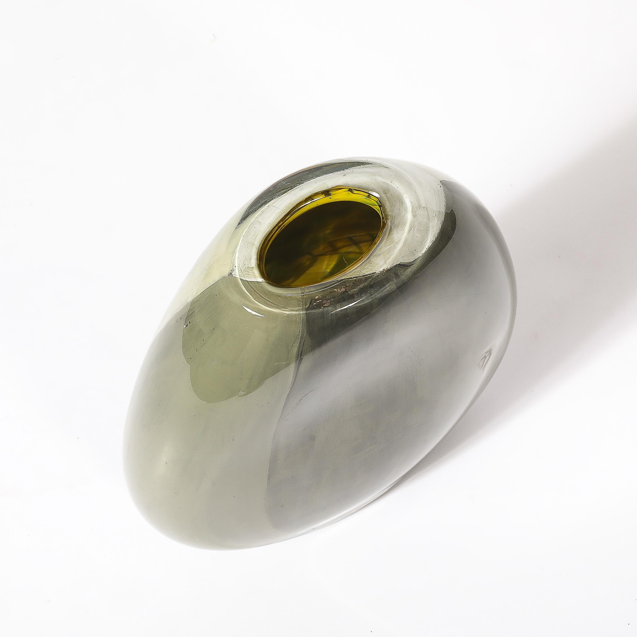 Vase moderniste en verre soufflé à la bouche avec motif Picasso signé Ada Loumani en vente 8