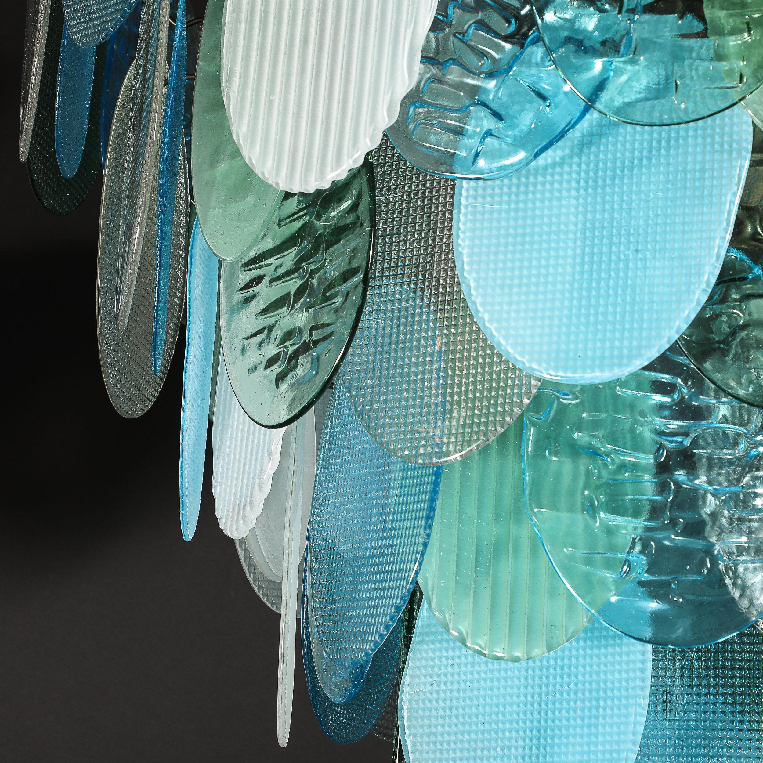 Lustre moderniste à 7 branches en forme de disque texturé en aigue-marine mélangée, soufflé à la main par Murano en vente 5
