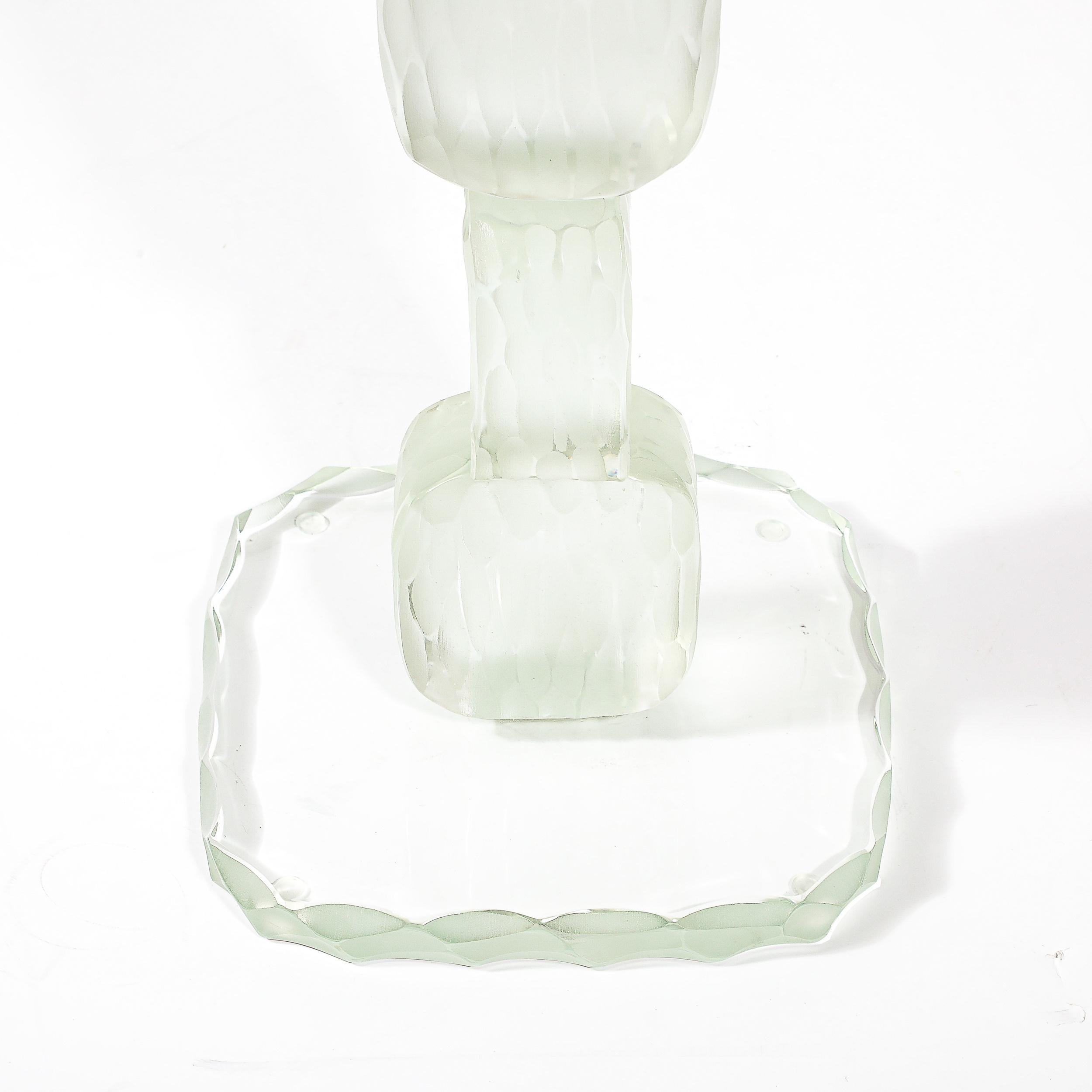 Modernistischer skulpturaler Beistelltisch aus mundgeblasenem Murano Battuto-Glas (Italienisch) im Angebot