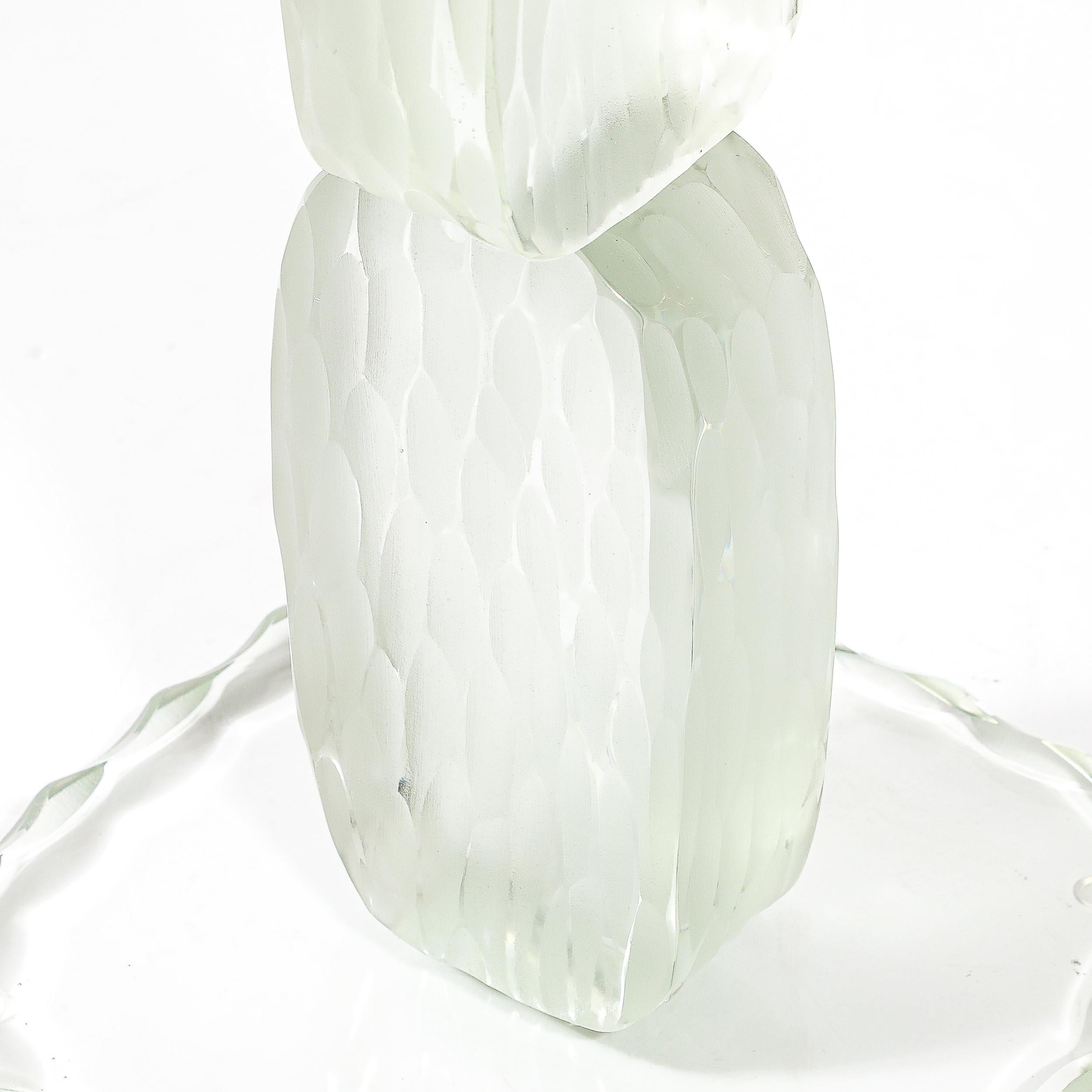 Table d'appoint moderniste pour boissons sculpturales en verre Battuto de Murano soufflé à la main en vente 2