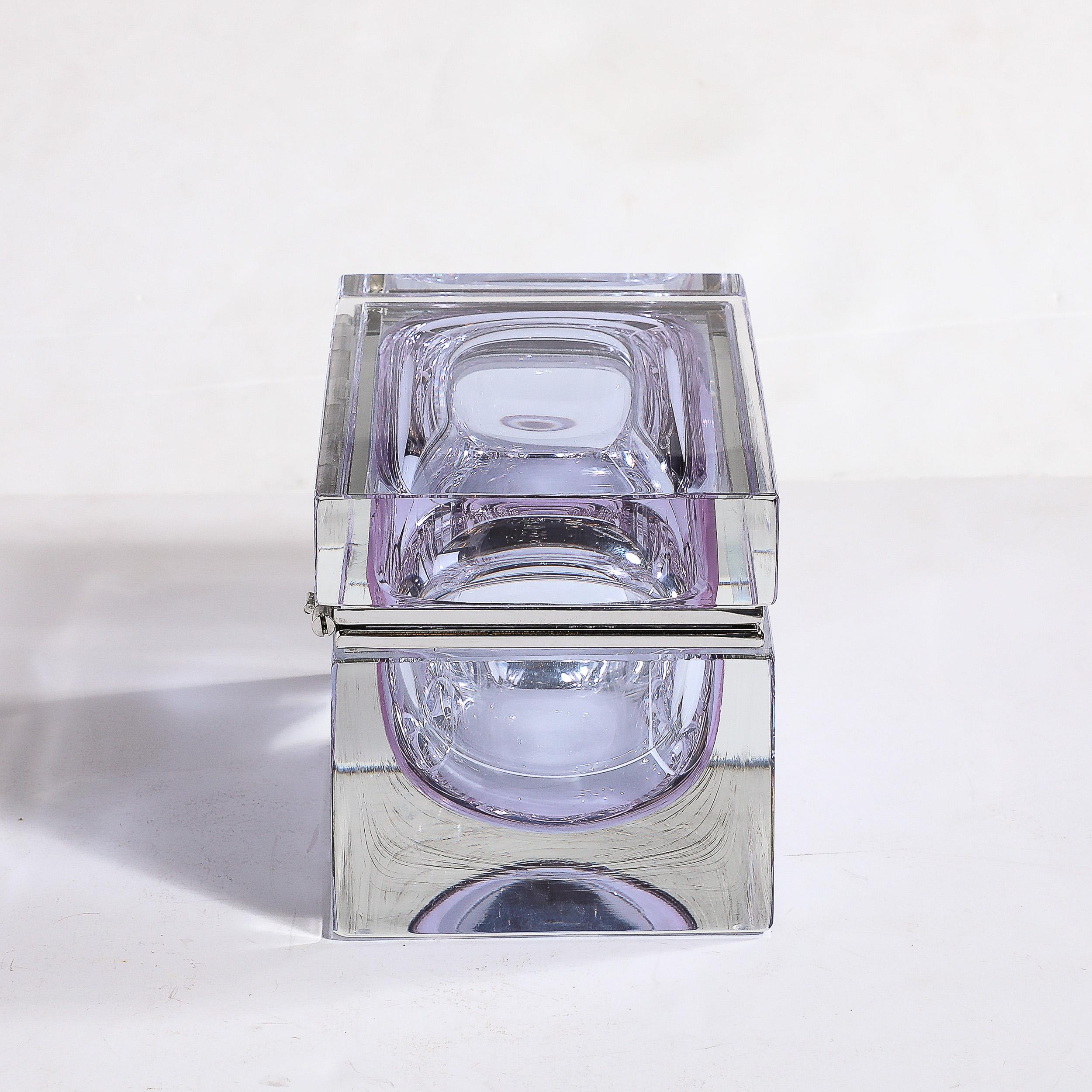 Modernistische Dose aus mundgeblasenem Murano-Glas in Lavendel mit Nickel-Beschlägen (21. Jahrhundert und zeitgenössisch) im Angebot