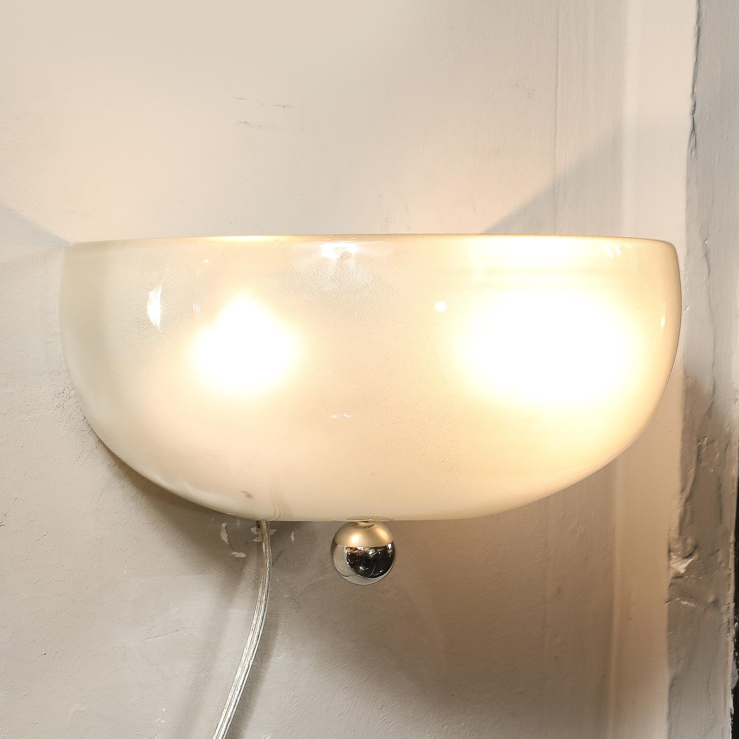 Modernist Hand-Blown Murano Glass Sconce in 24Karat White Gold Flecks For Sale 2