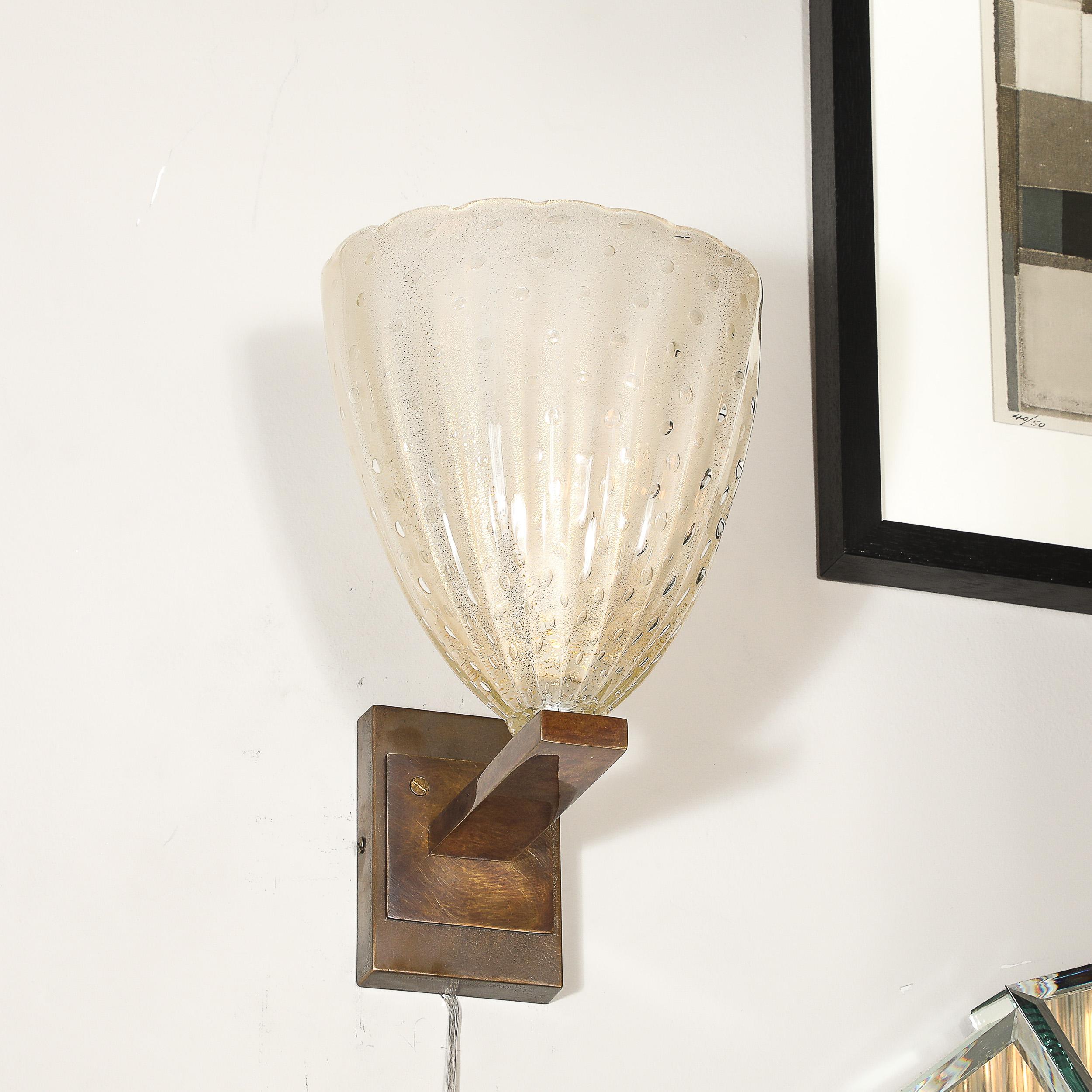 Modernist Hand-Blown Murano Glass Sconces in Opalene Glass with 24 Karat Gold in vendita 5