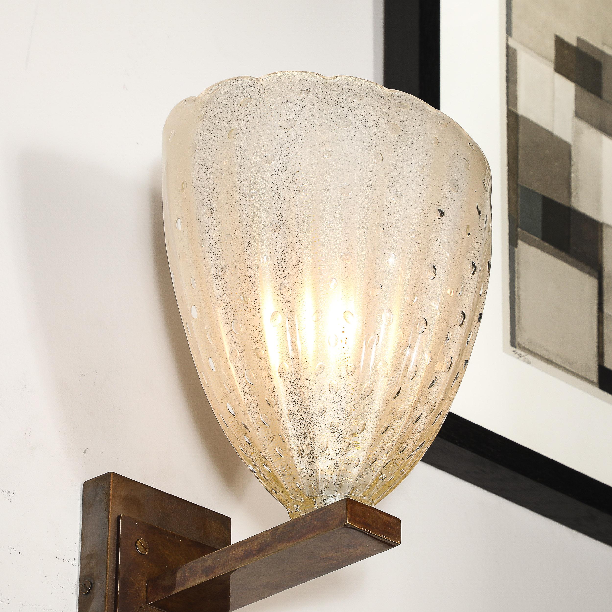 Modernist Hand-Blown Murano Glass Sconces in Opalene Glass with 24 Karat Gold in vendita 2