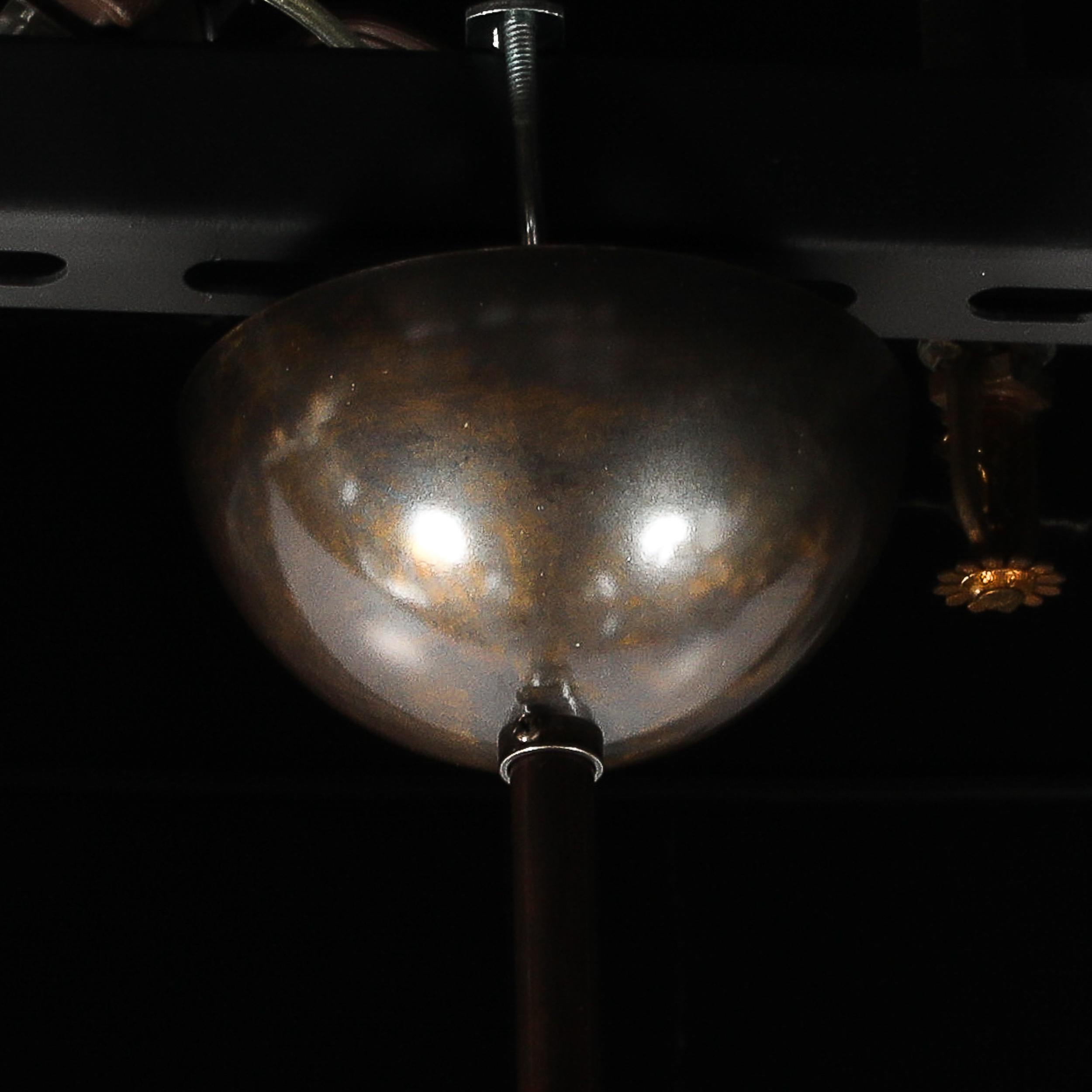 Pendentif moderniste en verre de Murano soufflé à la main à trois niveaux avec raccords en bronze en vente 4