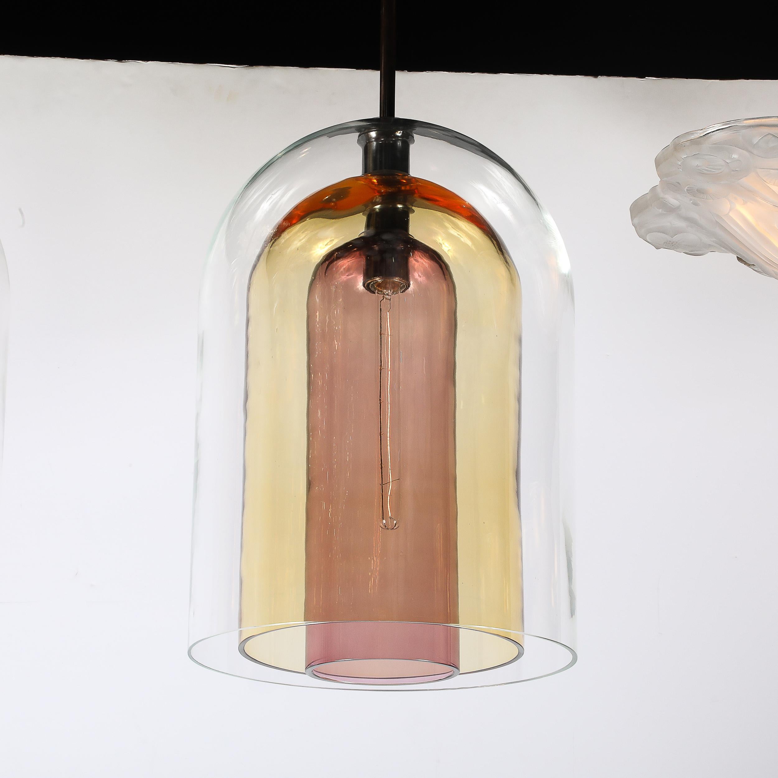italien Pendentif moderniste en verre de Murano soufflé à la main à trois niveaux avec raccords en bronze en vente
