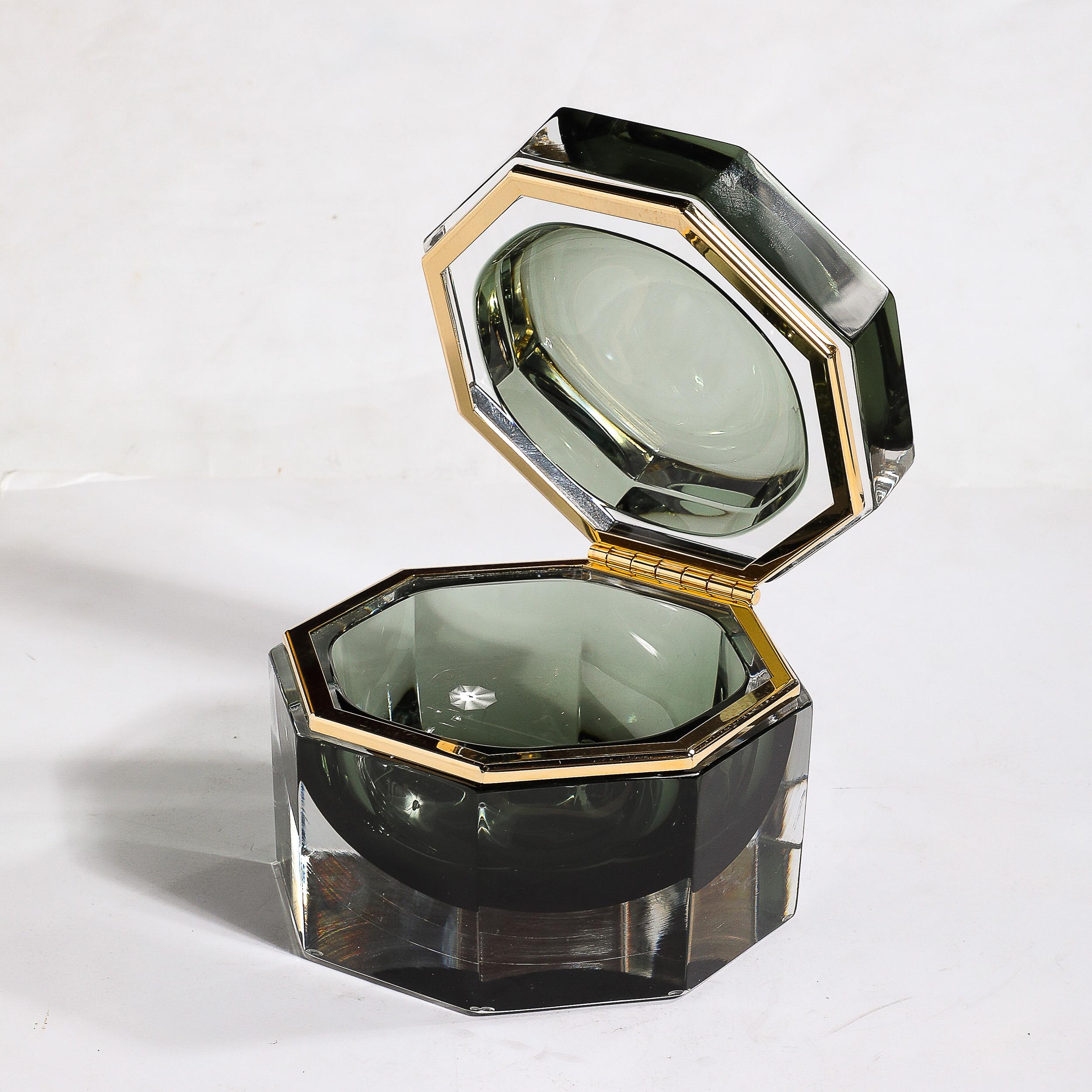 Modernist Hand-Blown Murano Octagonal Glass Box in Emerald w/ Brass Fittings For Sale 1