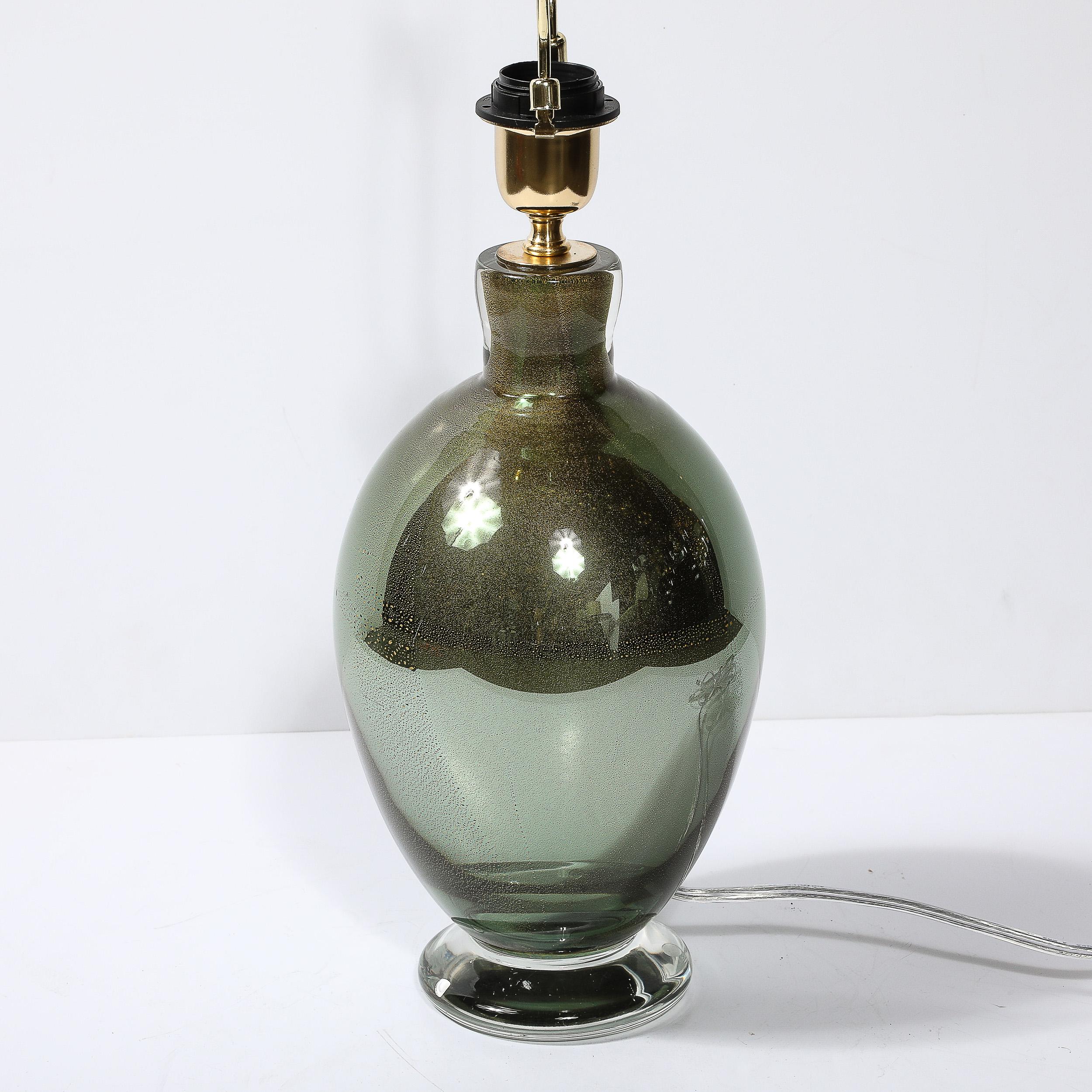 Modernist mundgeblasen Murano geräuchert Smaragd Glas Tischlampen W / 24K Gold Flecken (21. Jahrhundert und zeitgenössisch) im Angebot