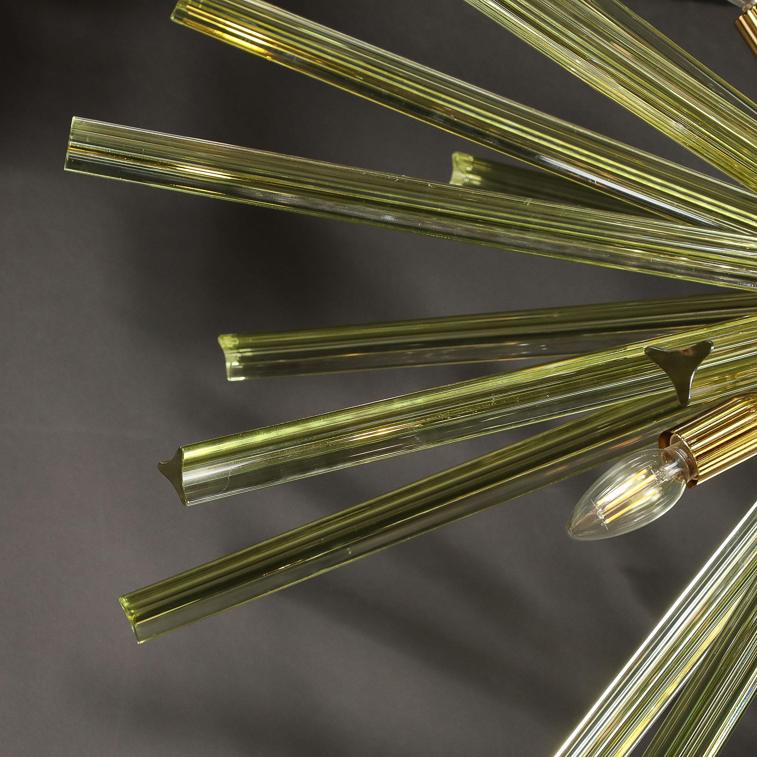 Modernist Hand-Blown Murano Smoked Peridot Camer Glass Sputnik Chandelier For Sale 4